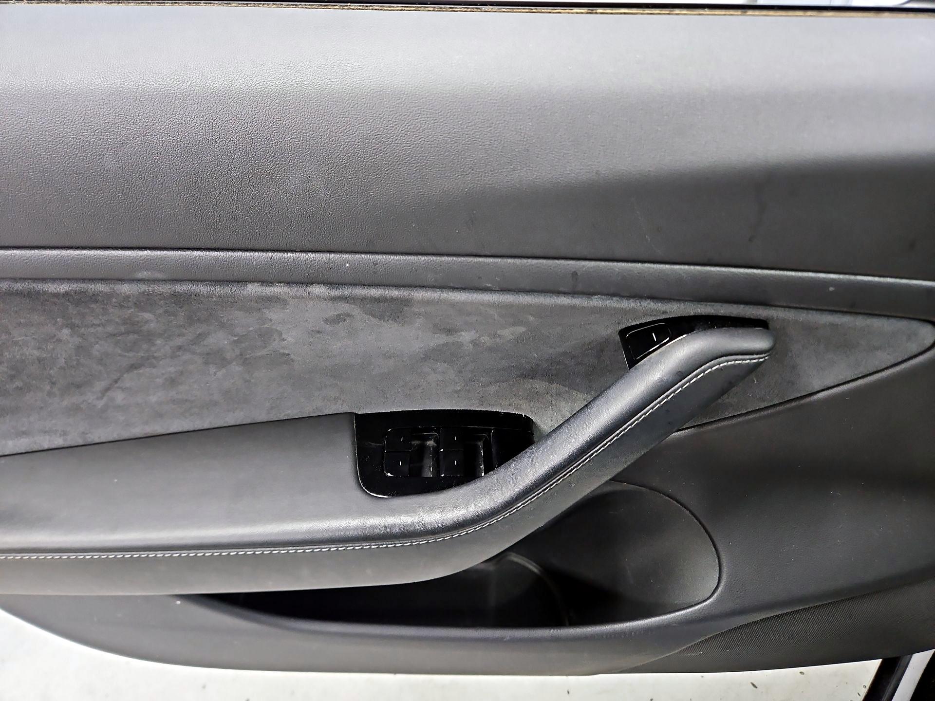 Thumbnail: 2019 Tesla Model 3 - 12