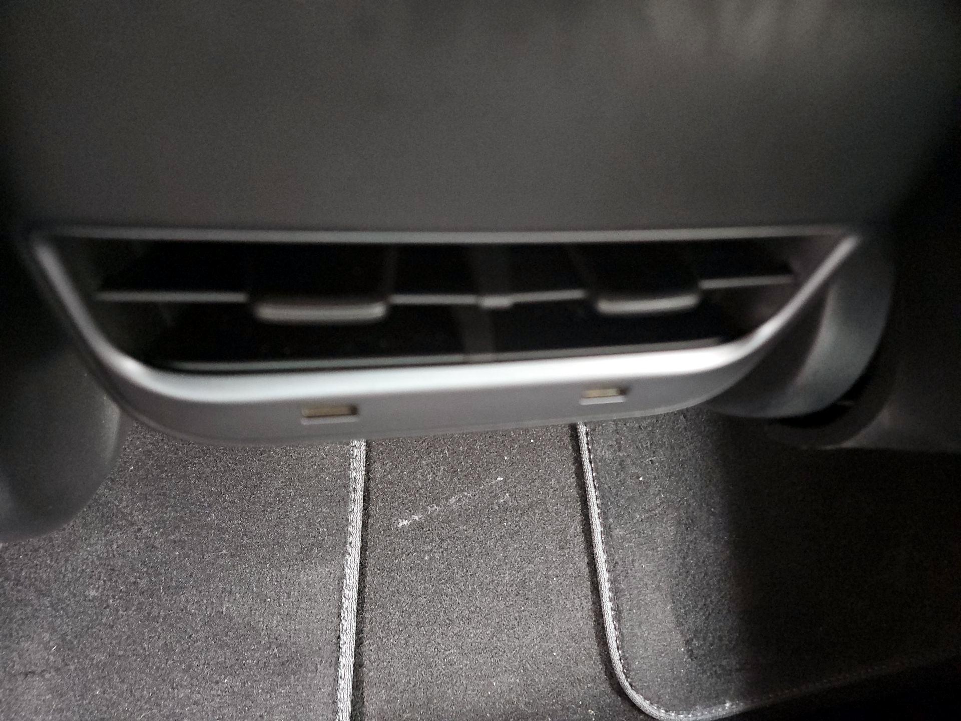 Thumbnail: 2019 Tesla Model 3 - 19