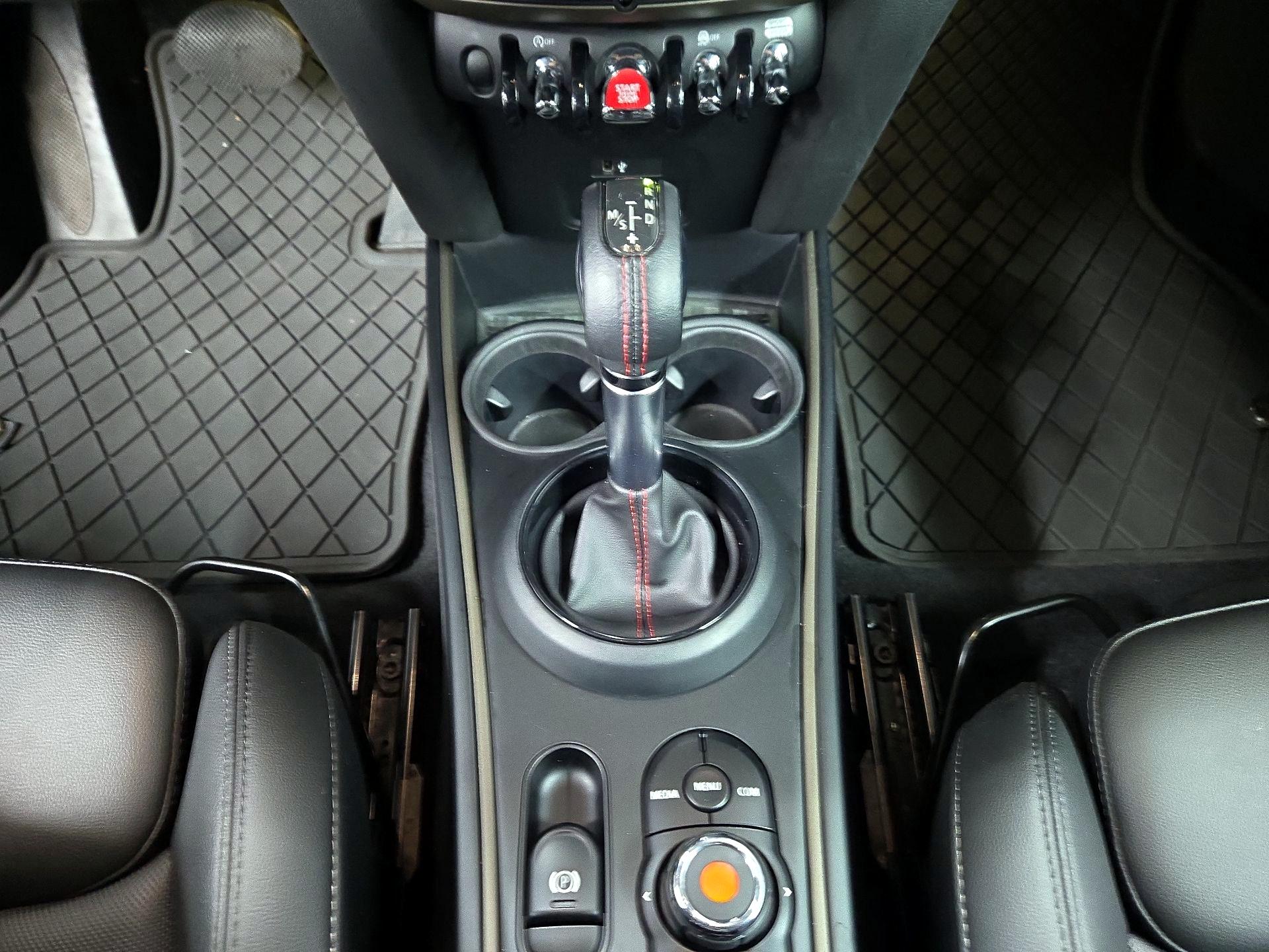 Thumbnail: 2019 MINI Cooper Countryman - 17