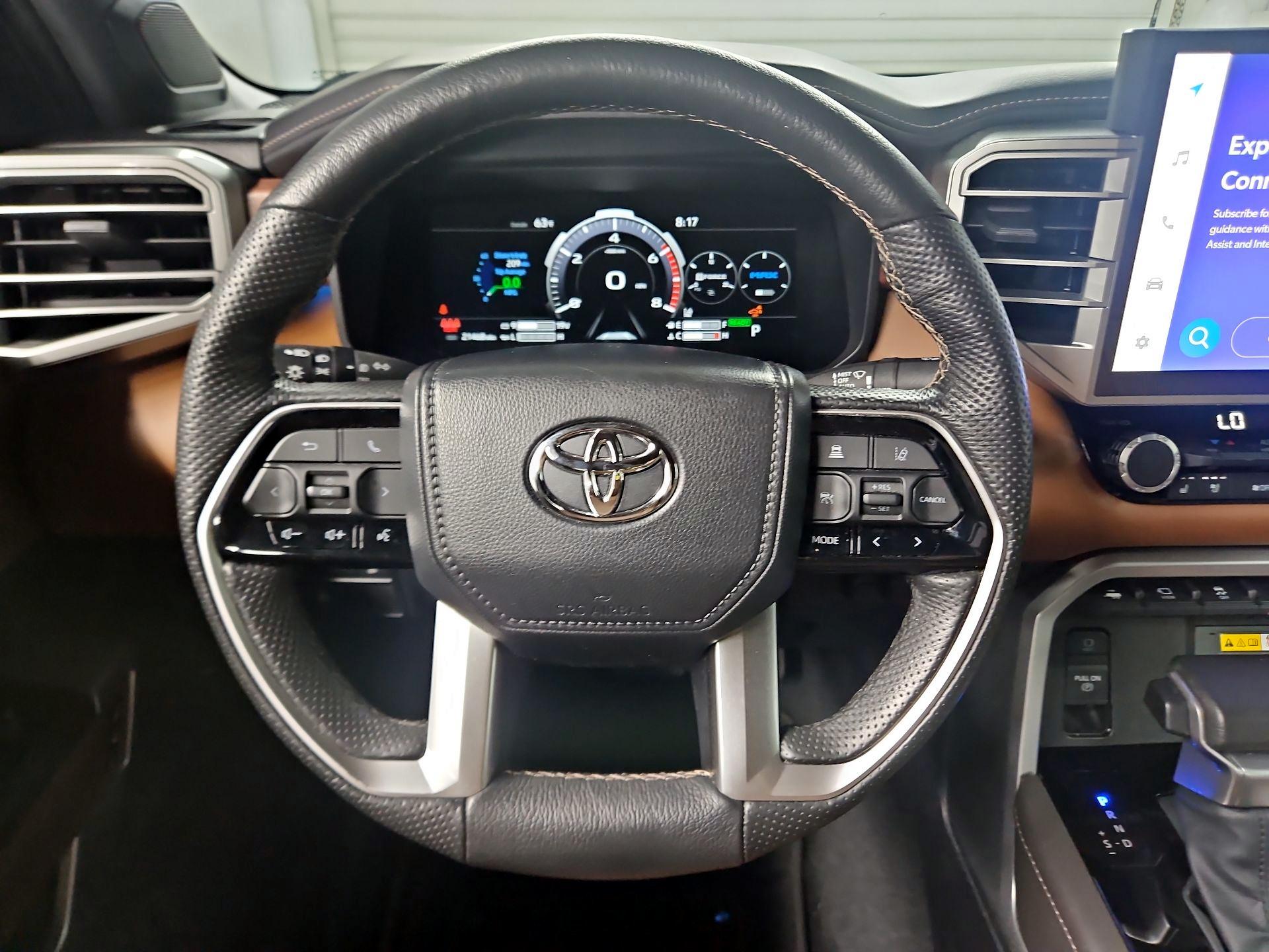 Thumbnail: 2024 Toyota Tundra - 10