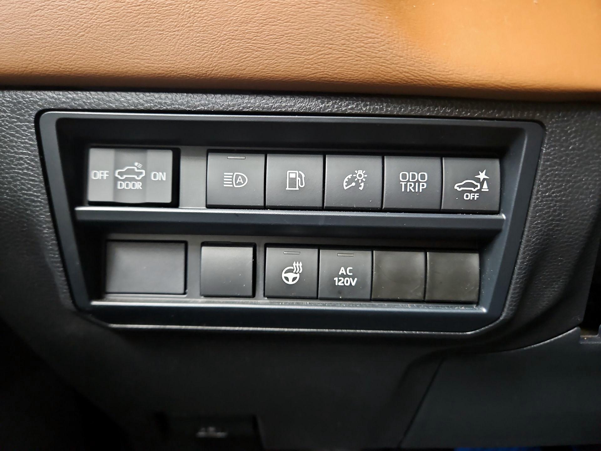 Thumbnail: 2024 Toyota Tundra - 13