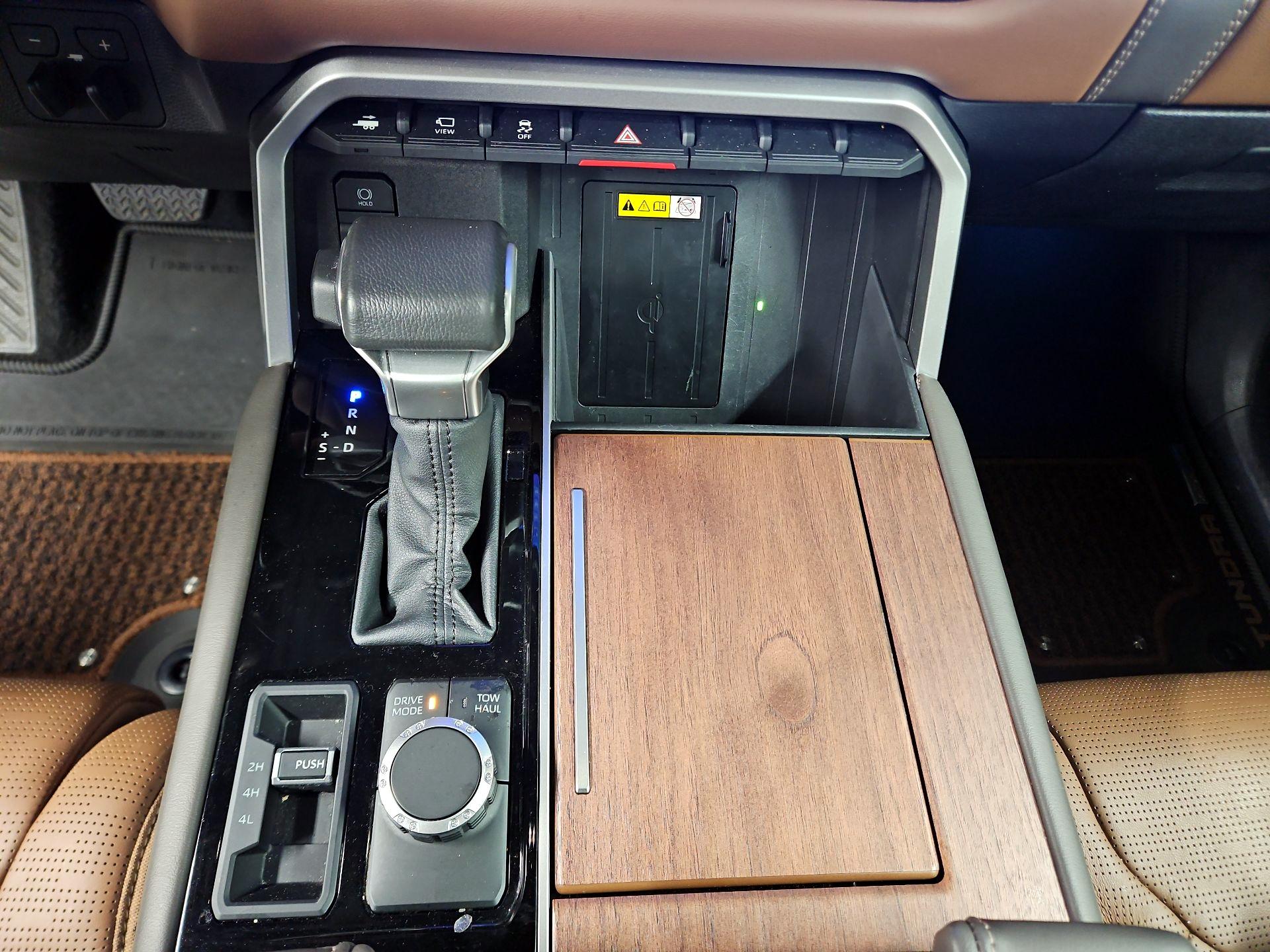 Thumbnail: 2024 Toyota Tundra - 17