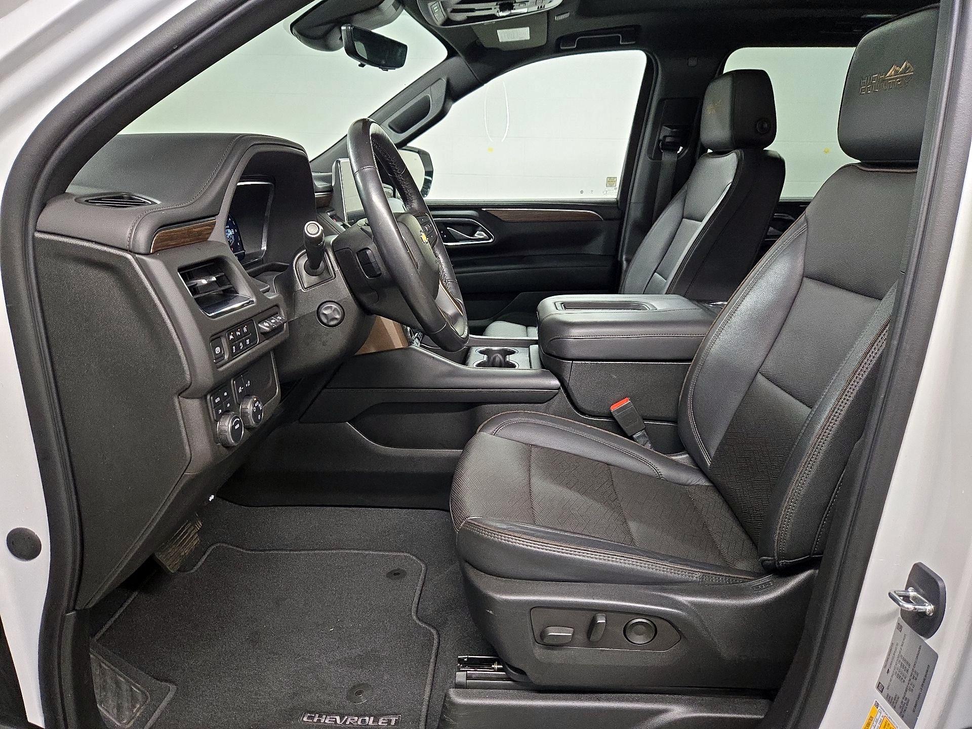 Thumbnail: 2023 Chevrolet Suburban - 11