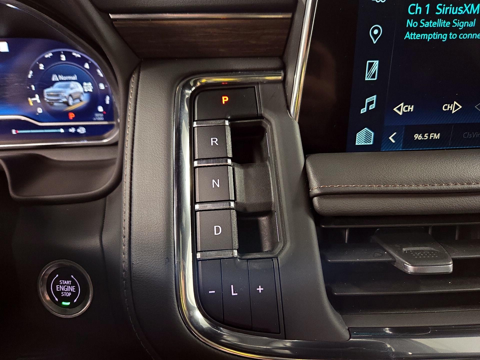 Thumbnail: 2023 Chevrolet Suburban - 17