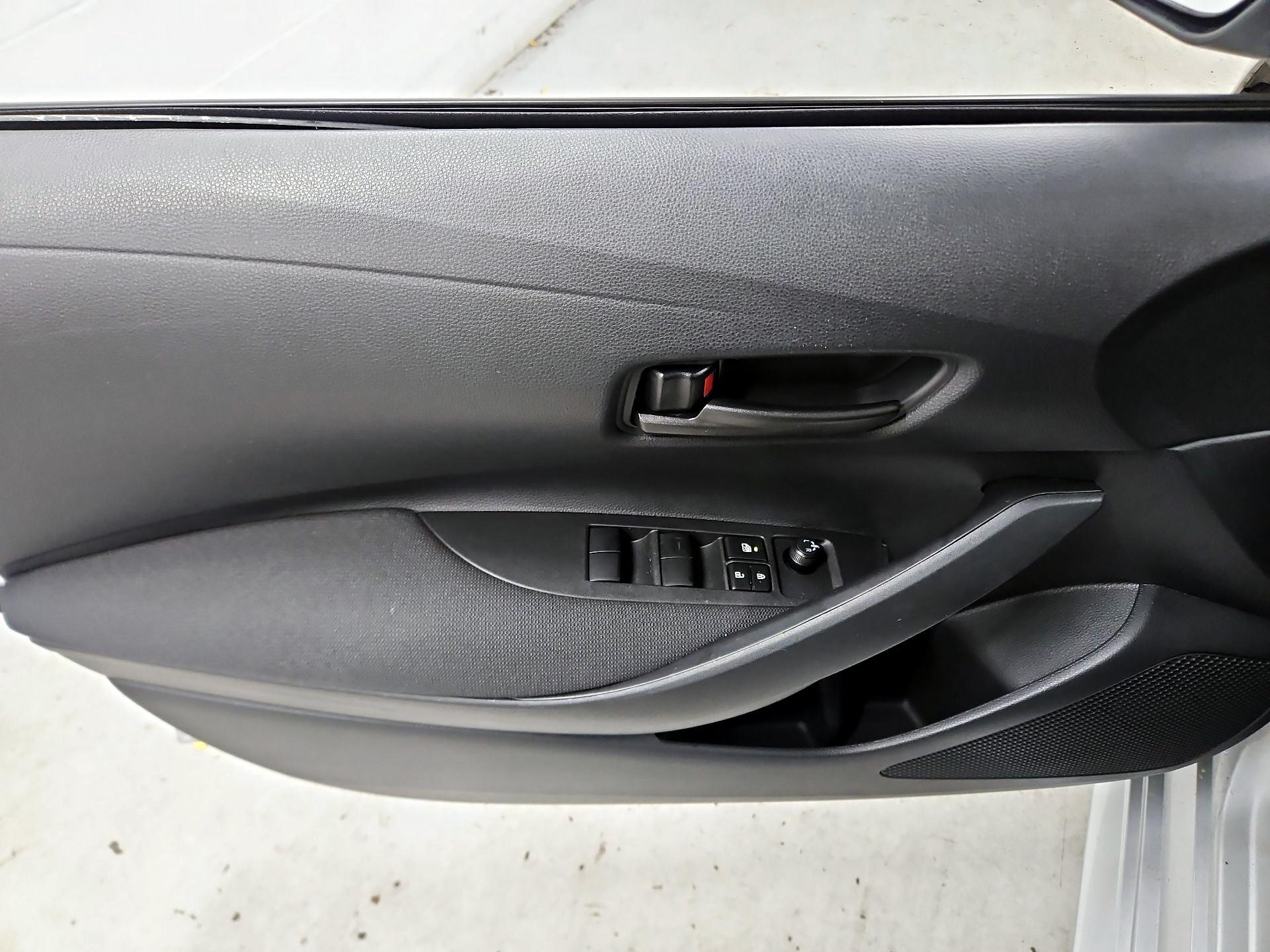 Thumbnail: 2025 Toyota Corolla - 12