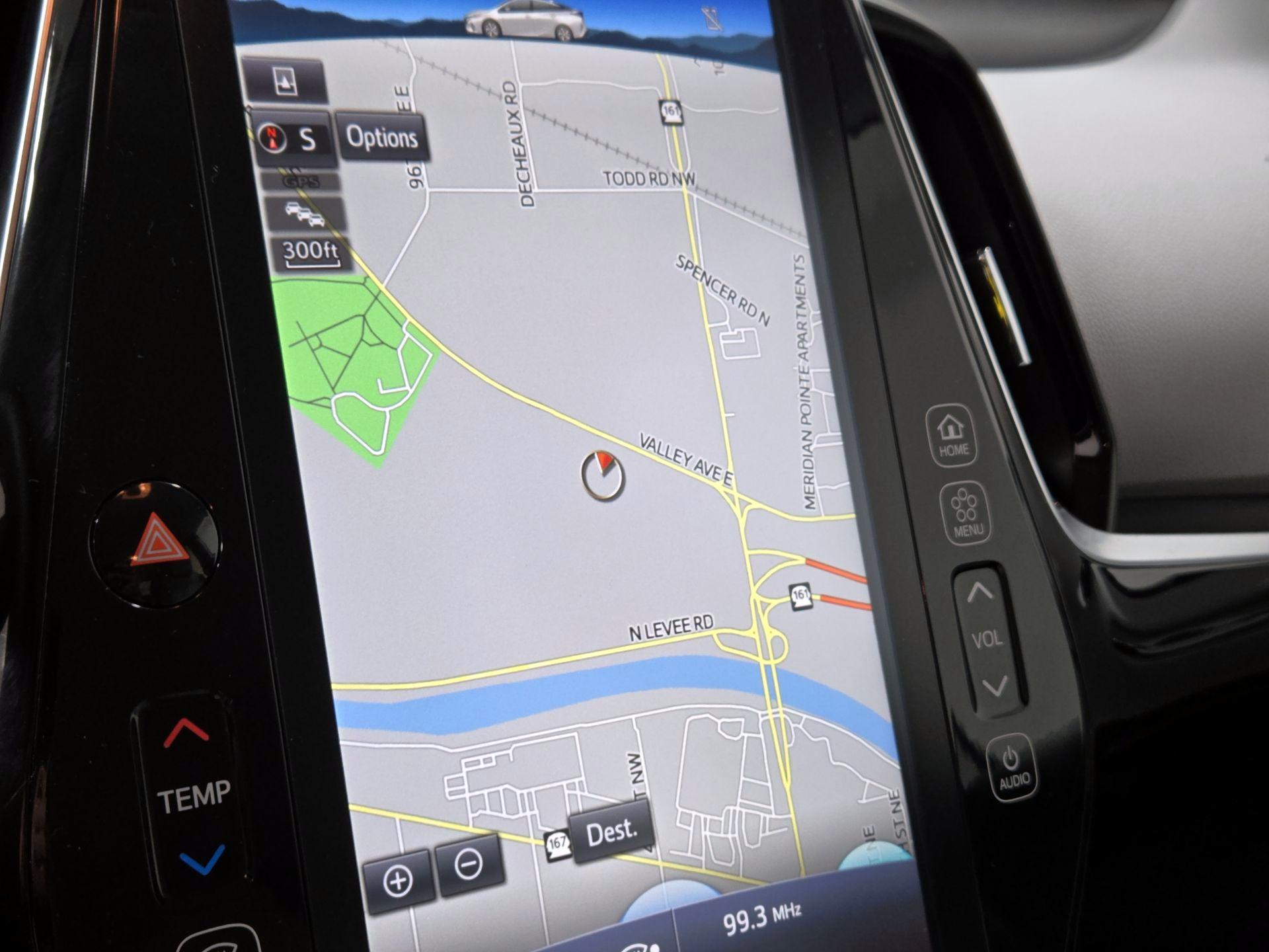 Thumbnail: 2021 Toyota Prius Prime - 14