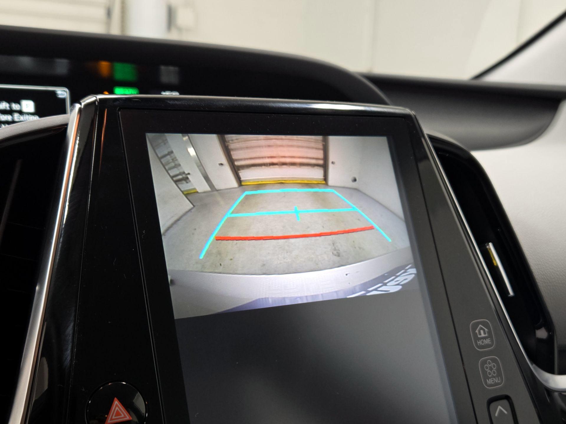 Thumbnail: 2021 Toyota Prius Prime - 15