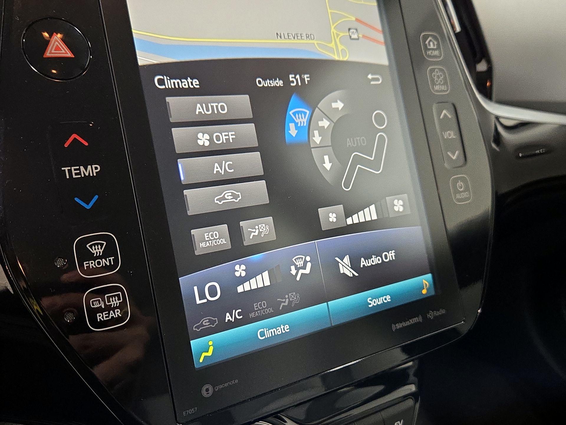 Thumbnail: 2021 Toyota Prius Prime - 17