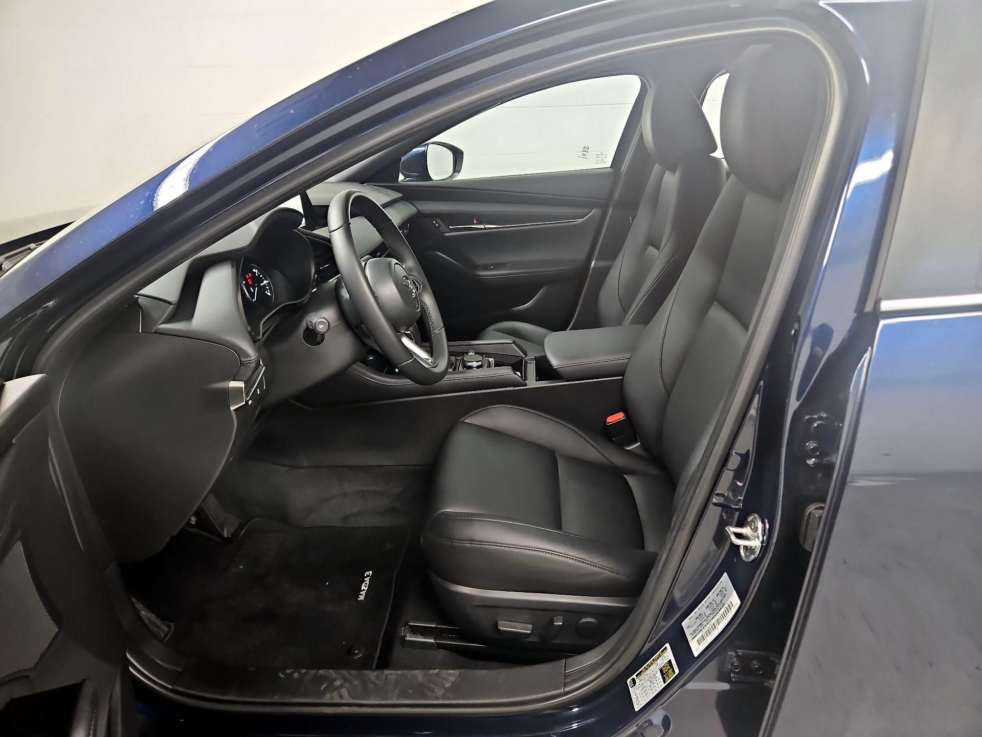 Thumbnail: 2025 Mazda Mazda3 - 11