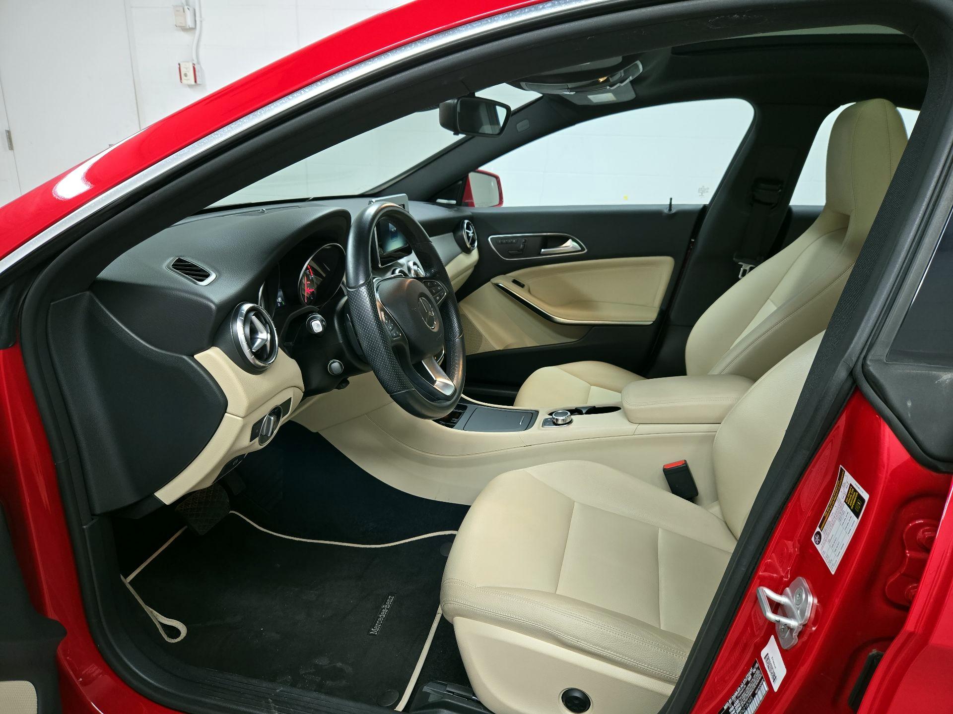 Thumbnail: 2015 Mercedes-Benz CLA - 11