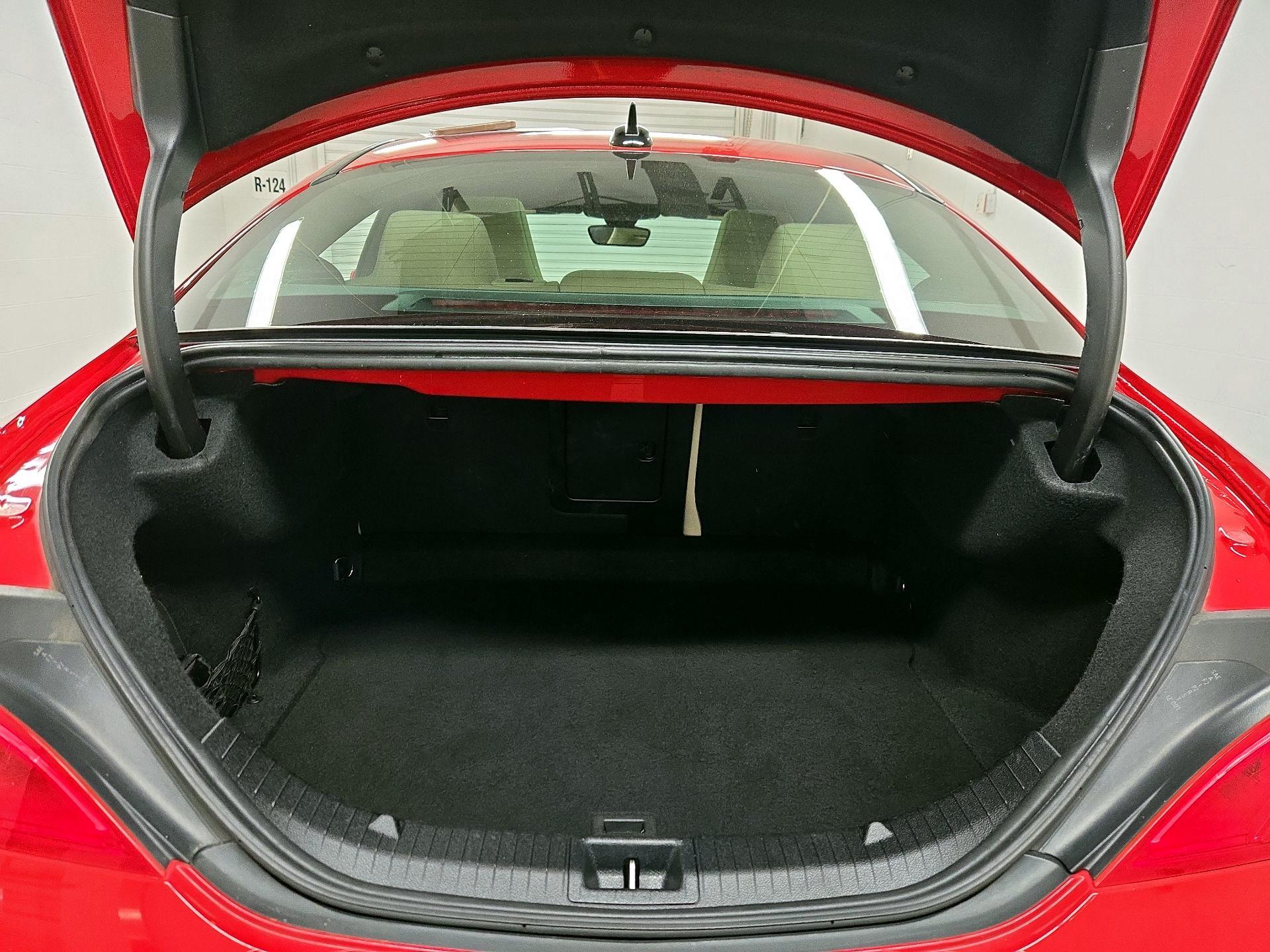 Thumbnail: 2015 Mercedes-Benz CLA - 20