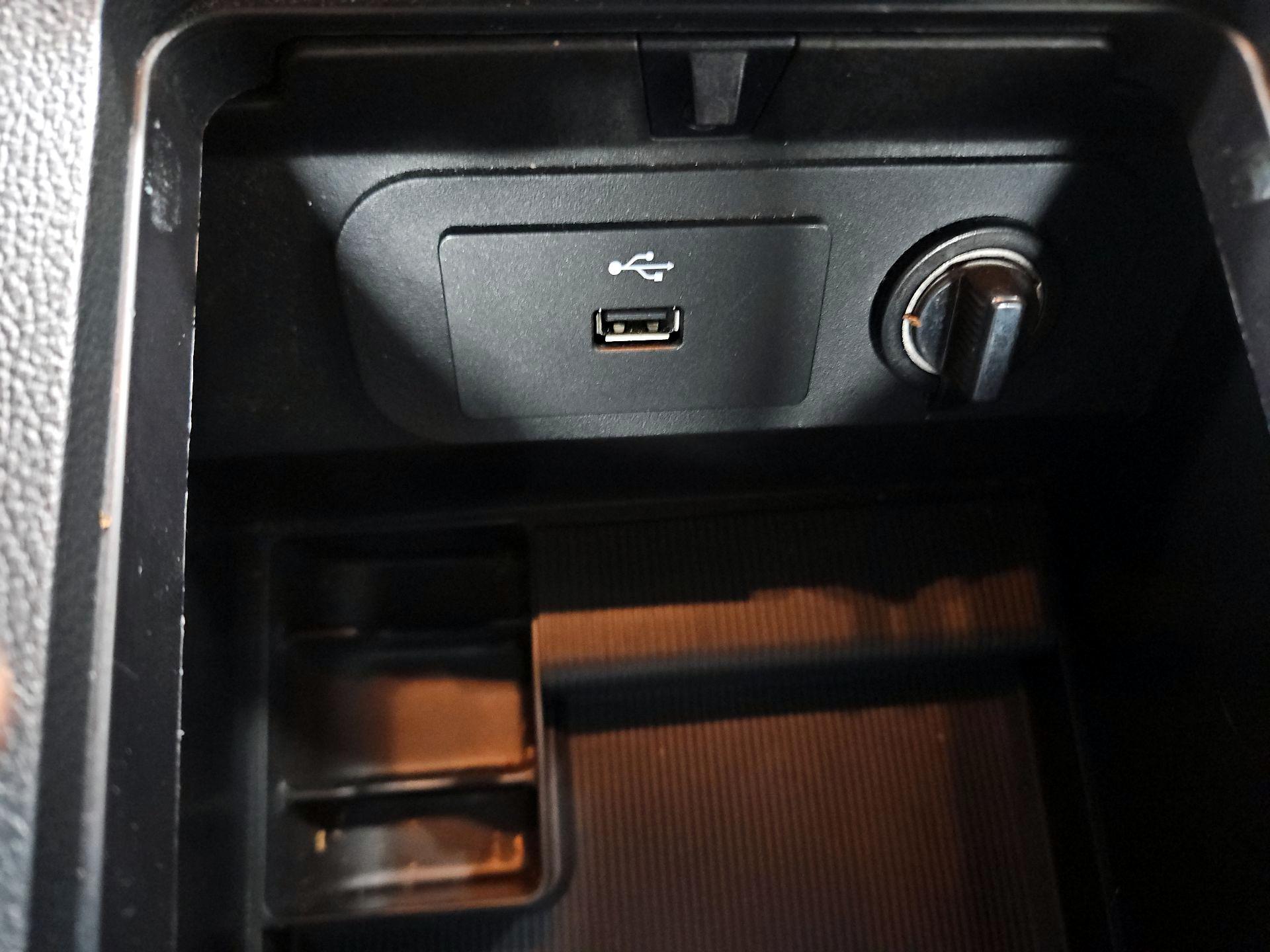 Thumbnail: 2017 Ford Mustang - 18