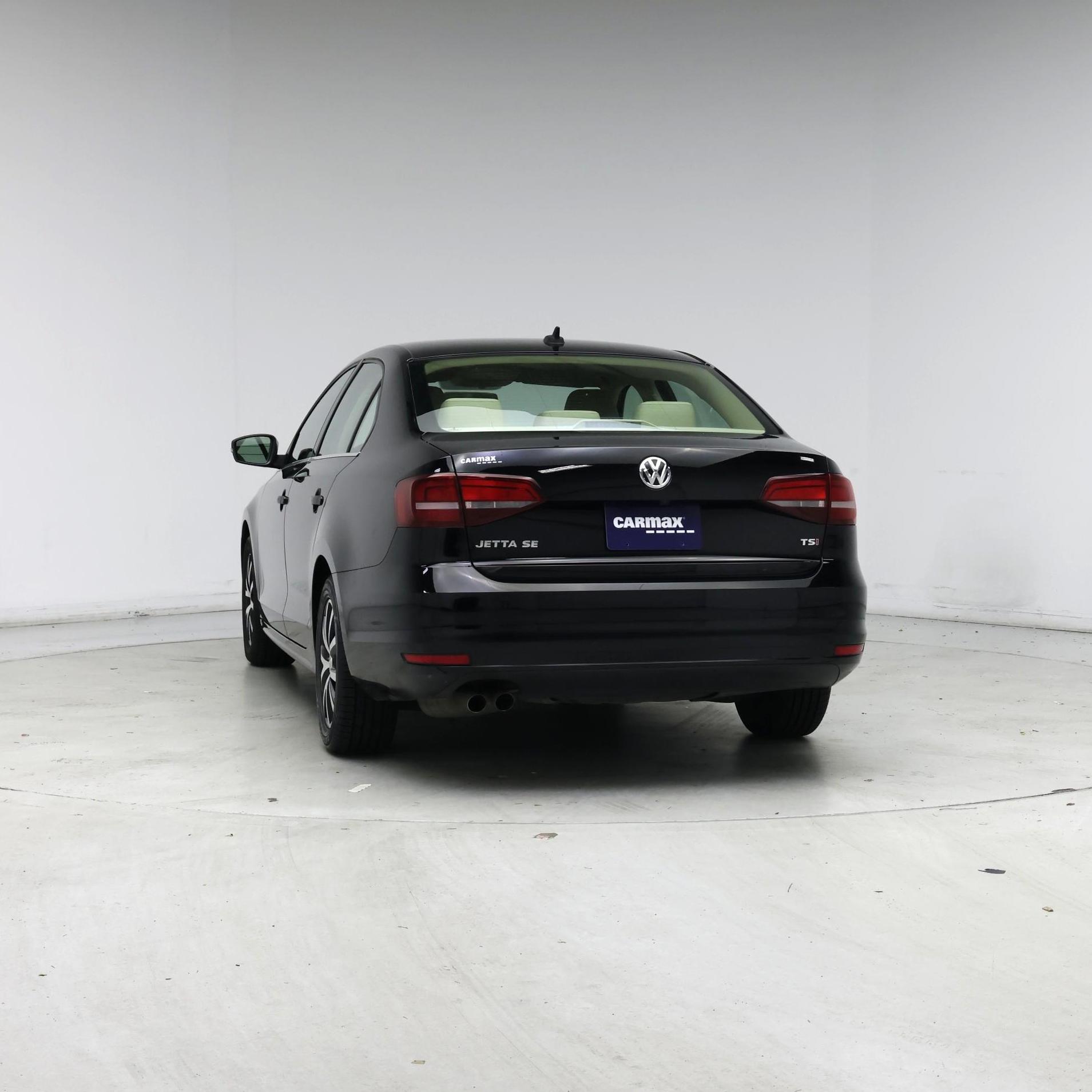 Thumbnail: 2017 Volkswagen Jetta - 6