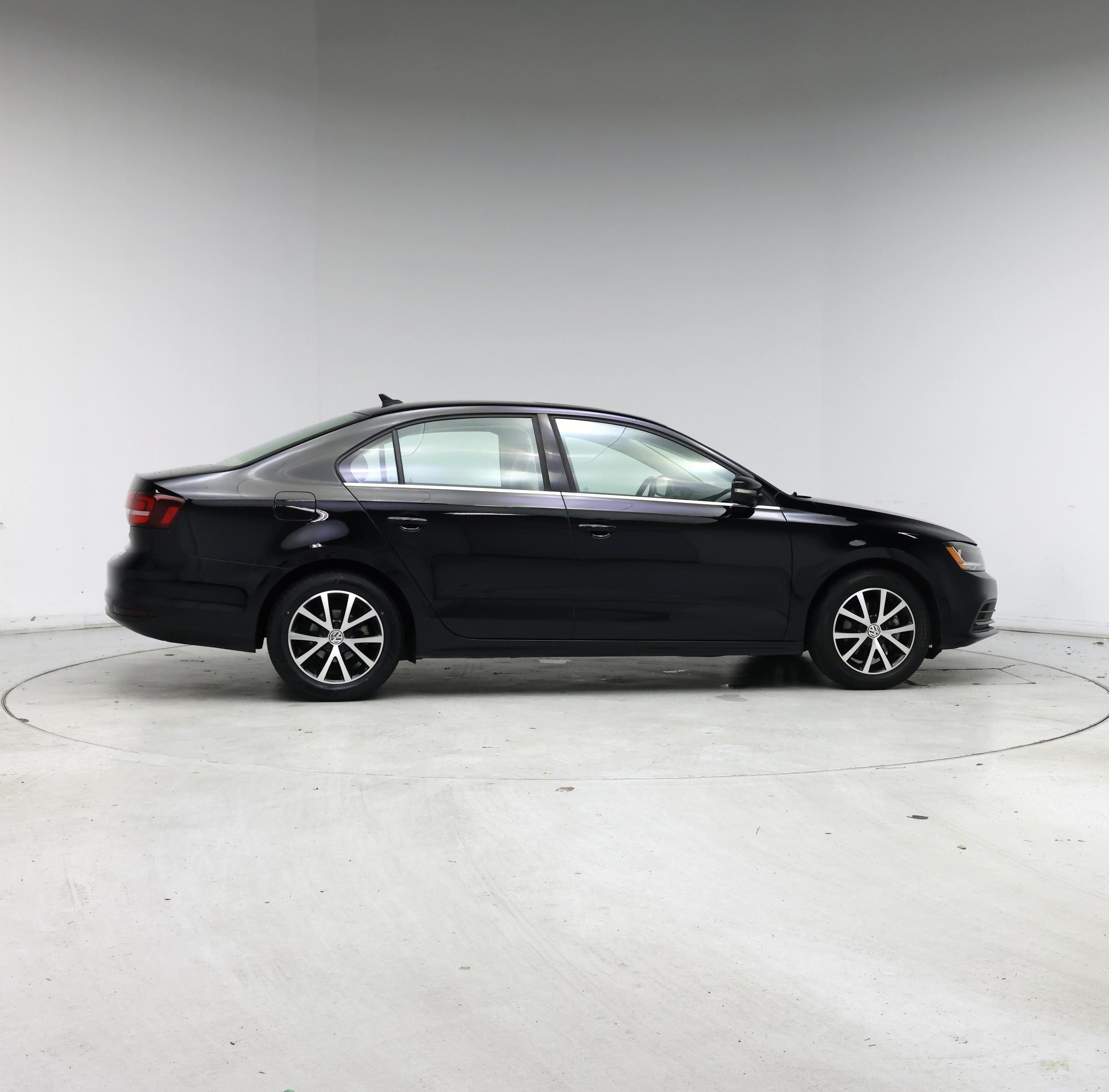 Thumbnail: 2017 Volkswagen Jetta - 7