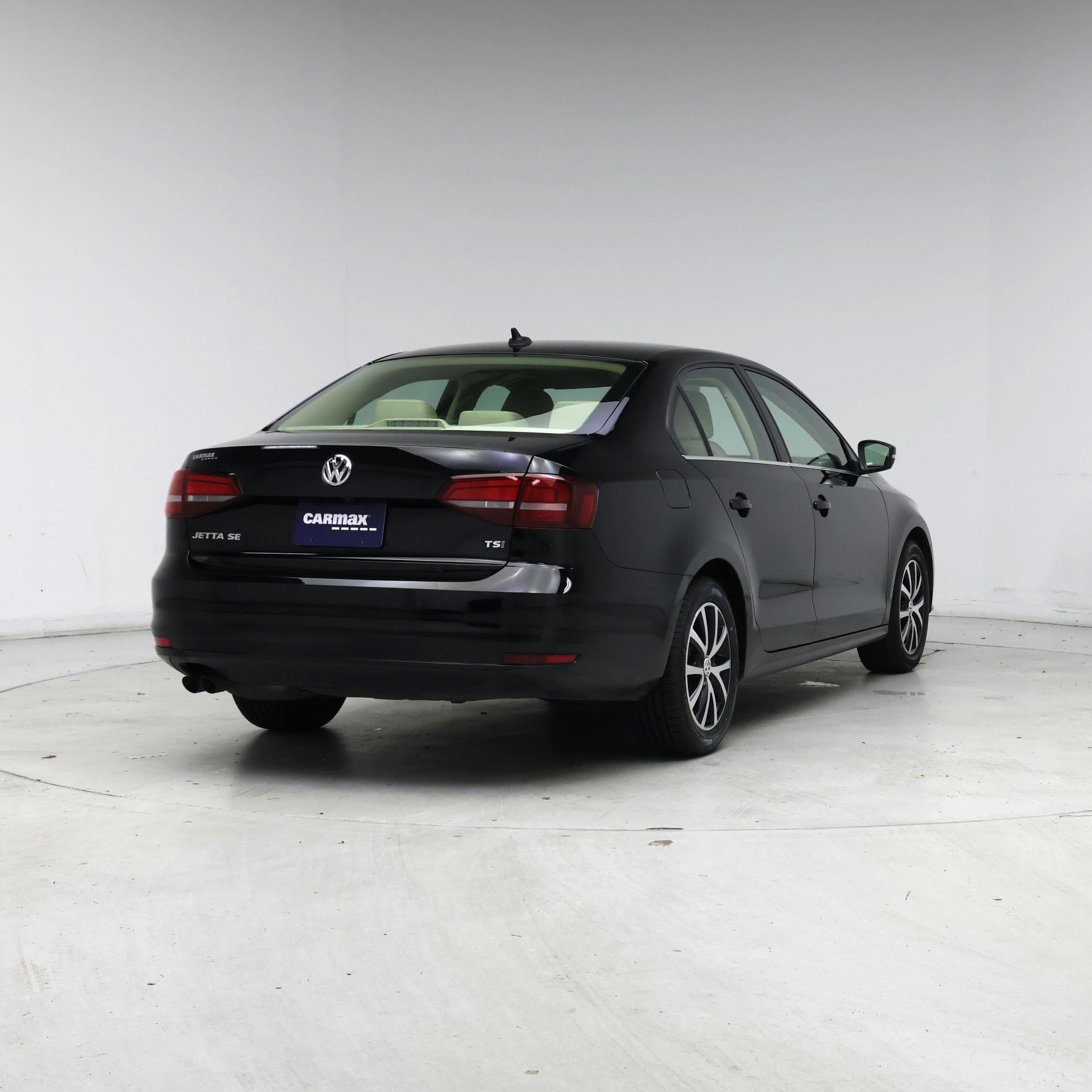 Thumbnail: 2017 Volkswagen Jetta - 8