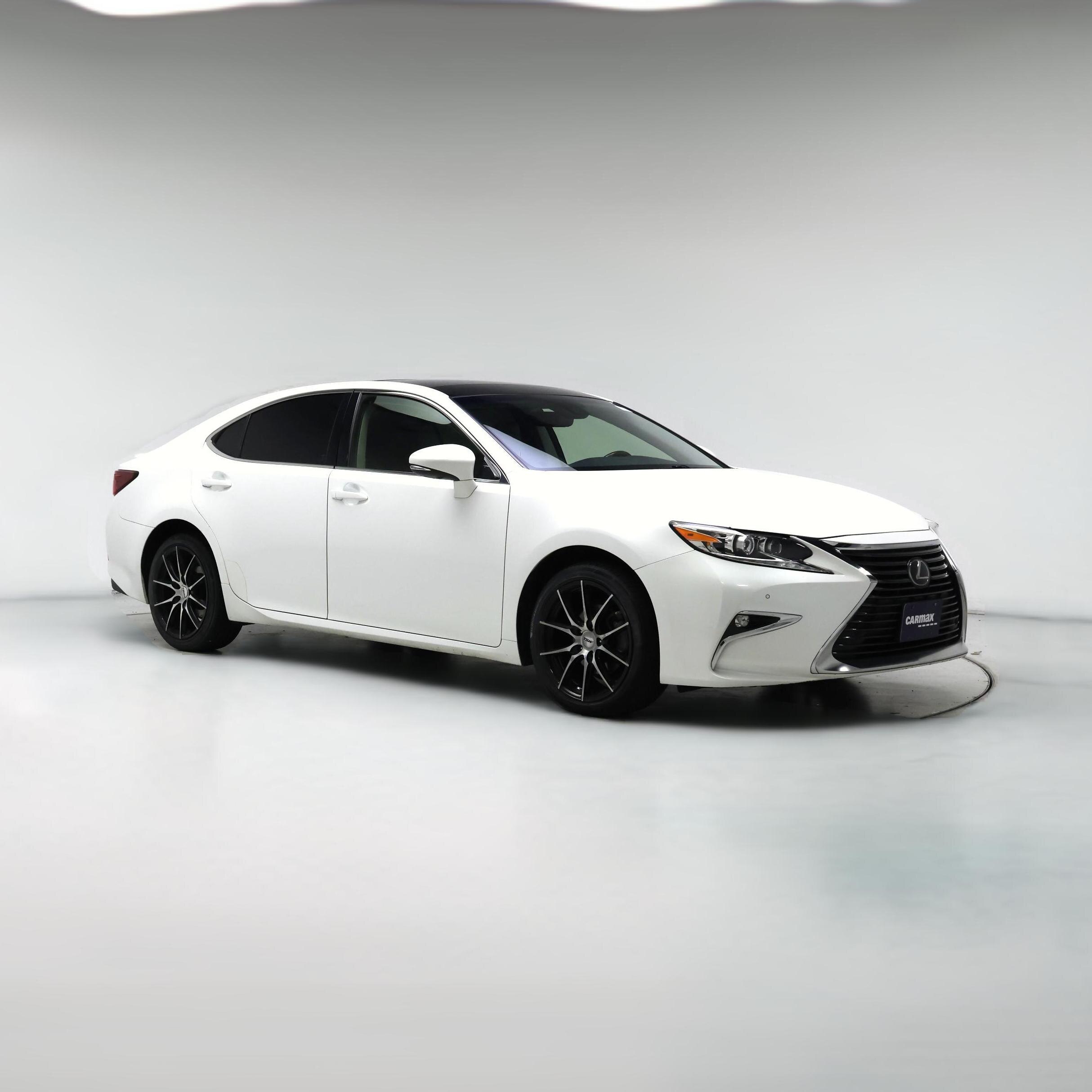 Thumbnail: 2016 Lexus ES - 1