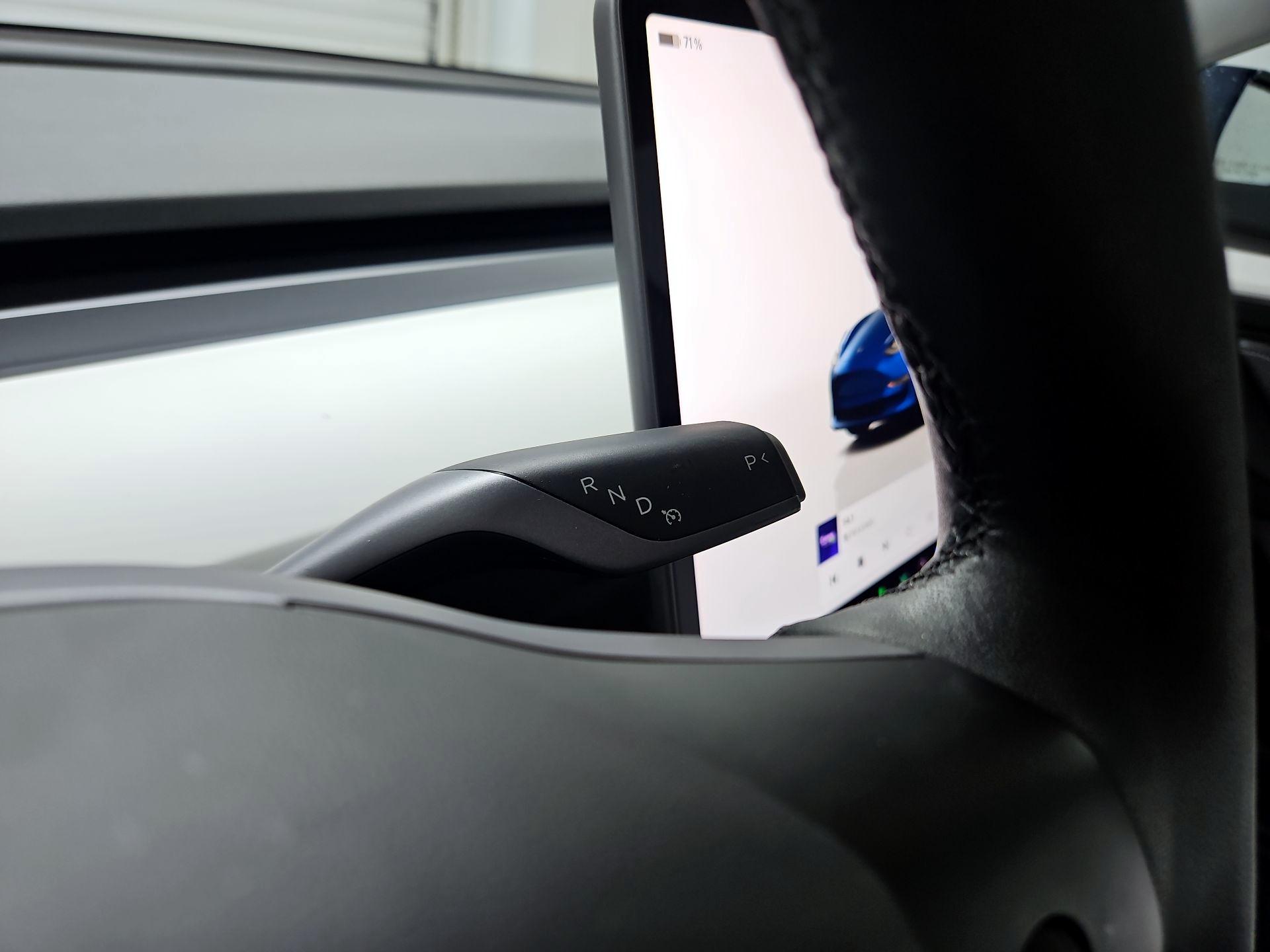 Thumbnail: 2023 Tesla Model 3 - 17