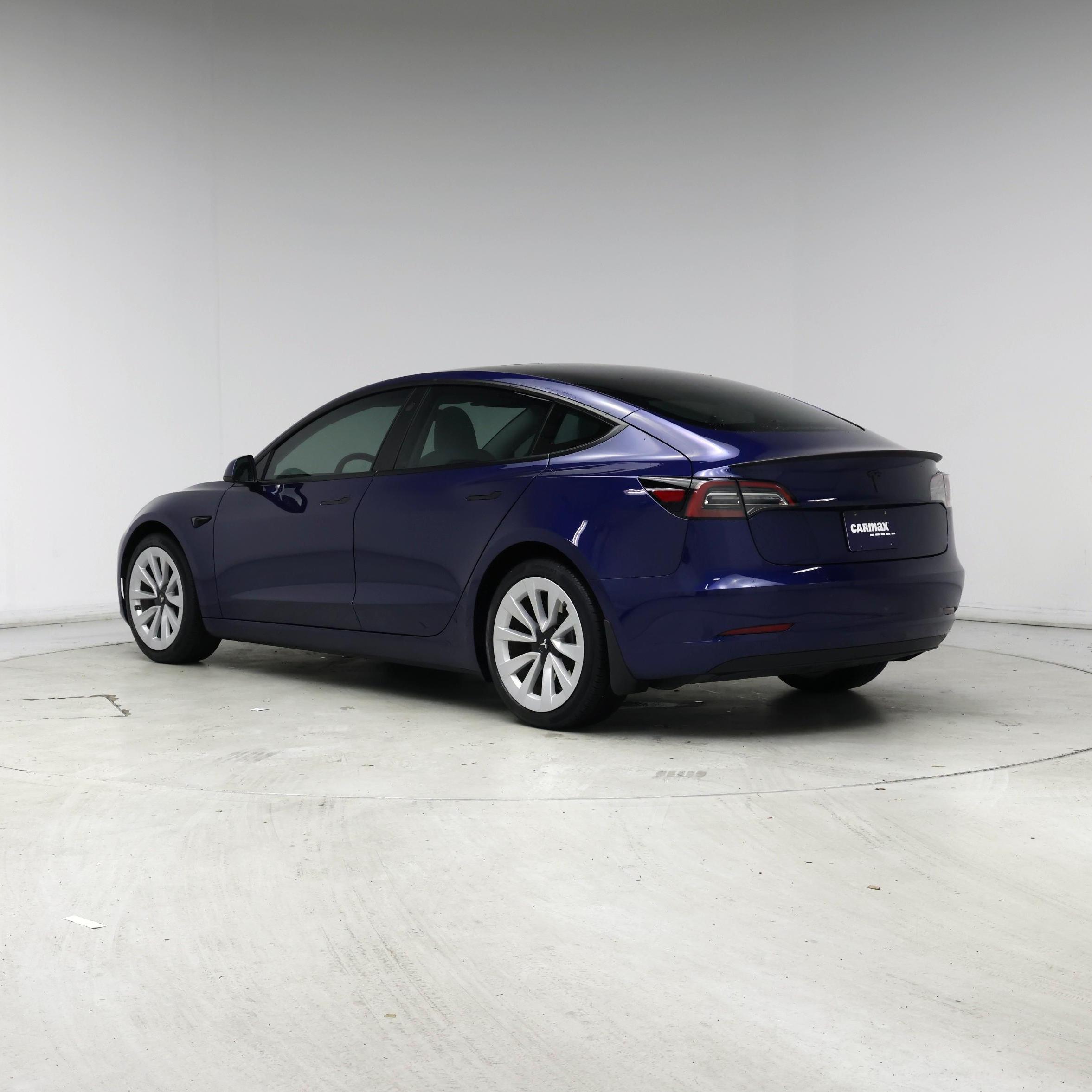 Thumbnail: 2023 Tesla Model 3 - 2