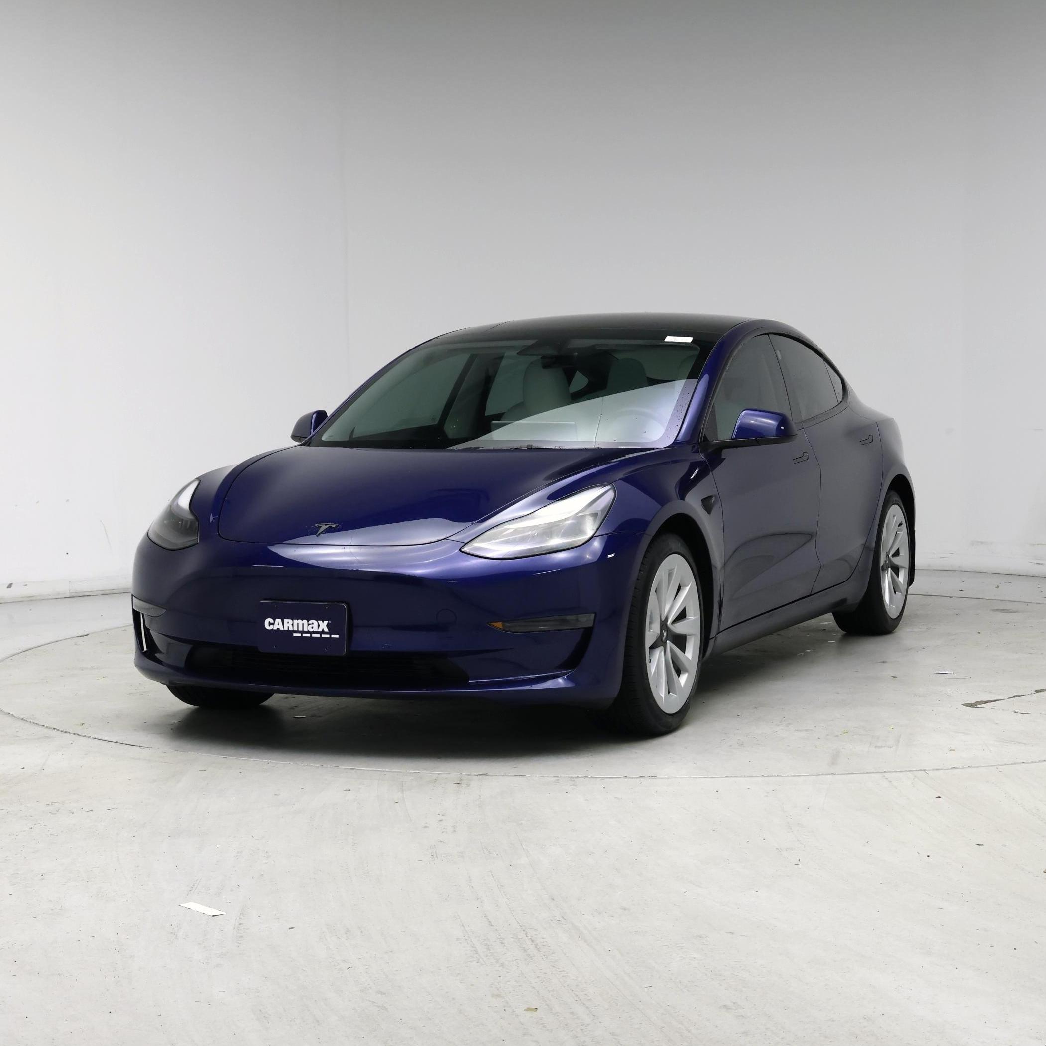 Thumbnail: 2023 Tesla Model 3 - 4