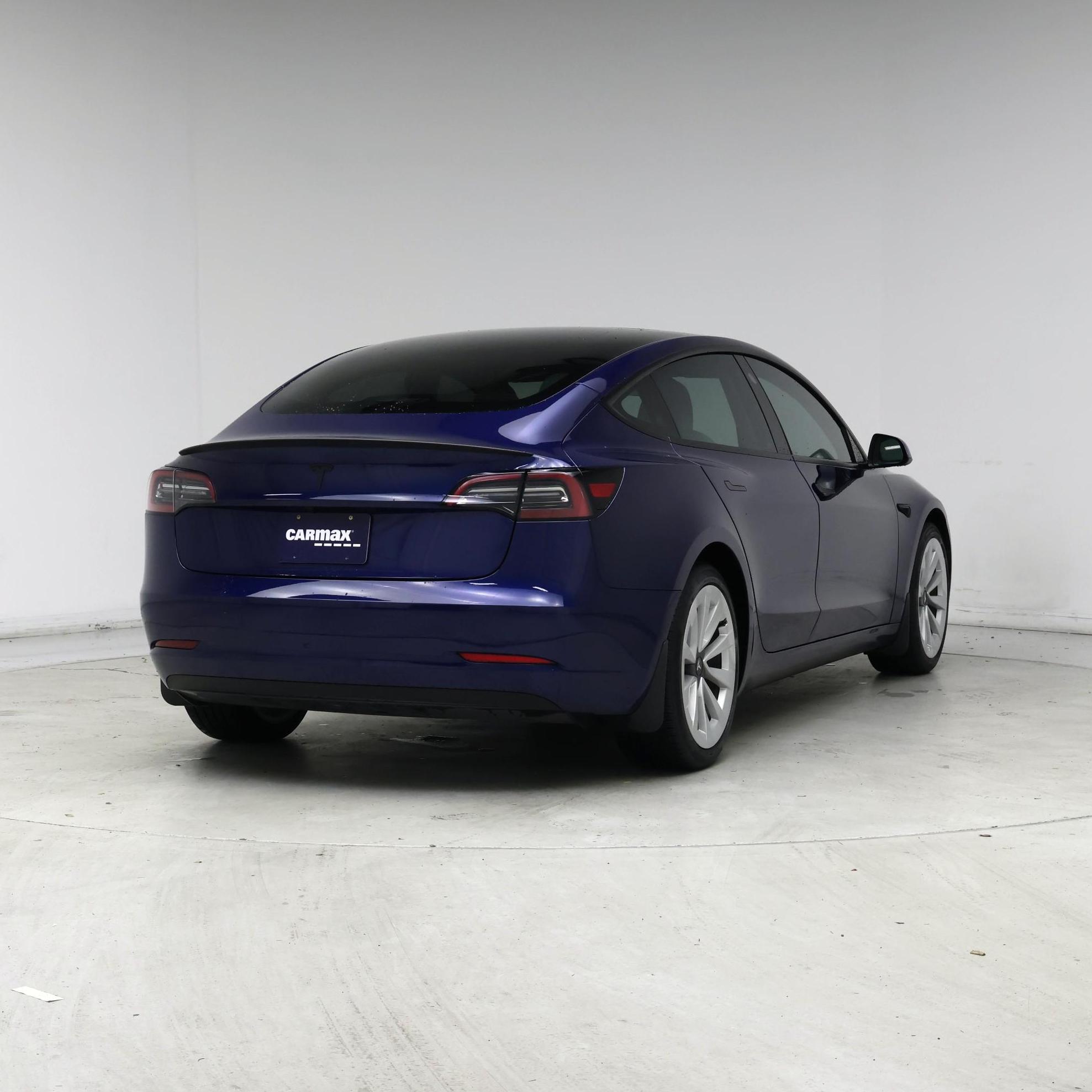 Thumbnail: 2023 Tesla Model 3 - 8