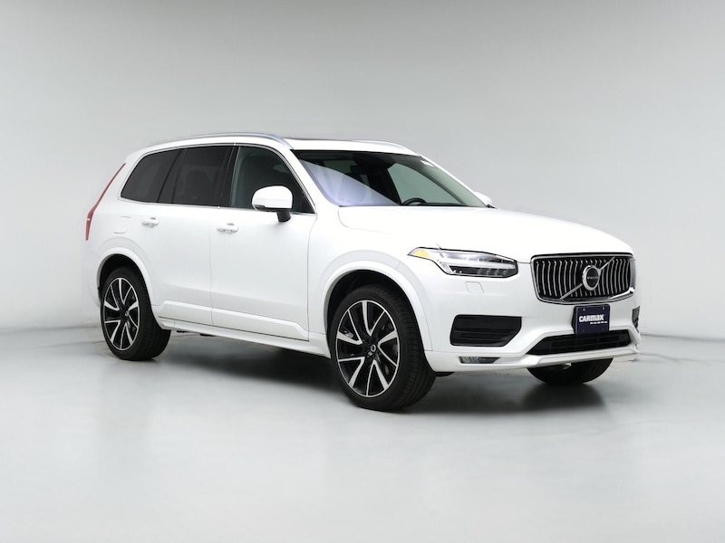 2021 Volvo XC90 T6 Momentum
