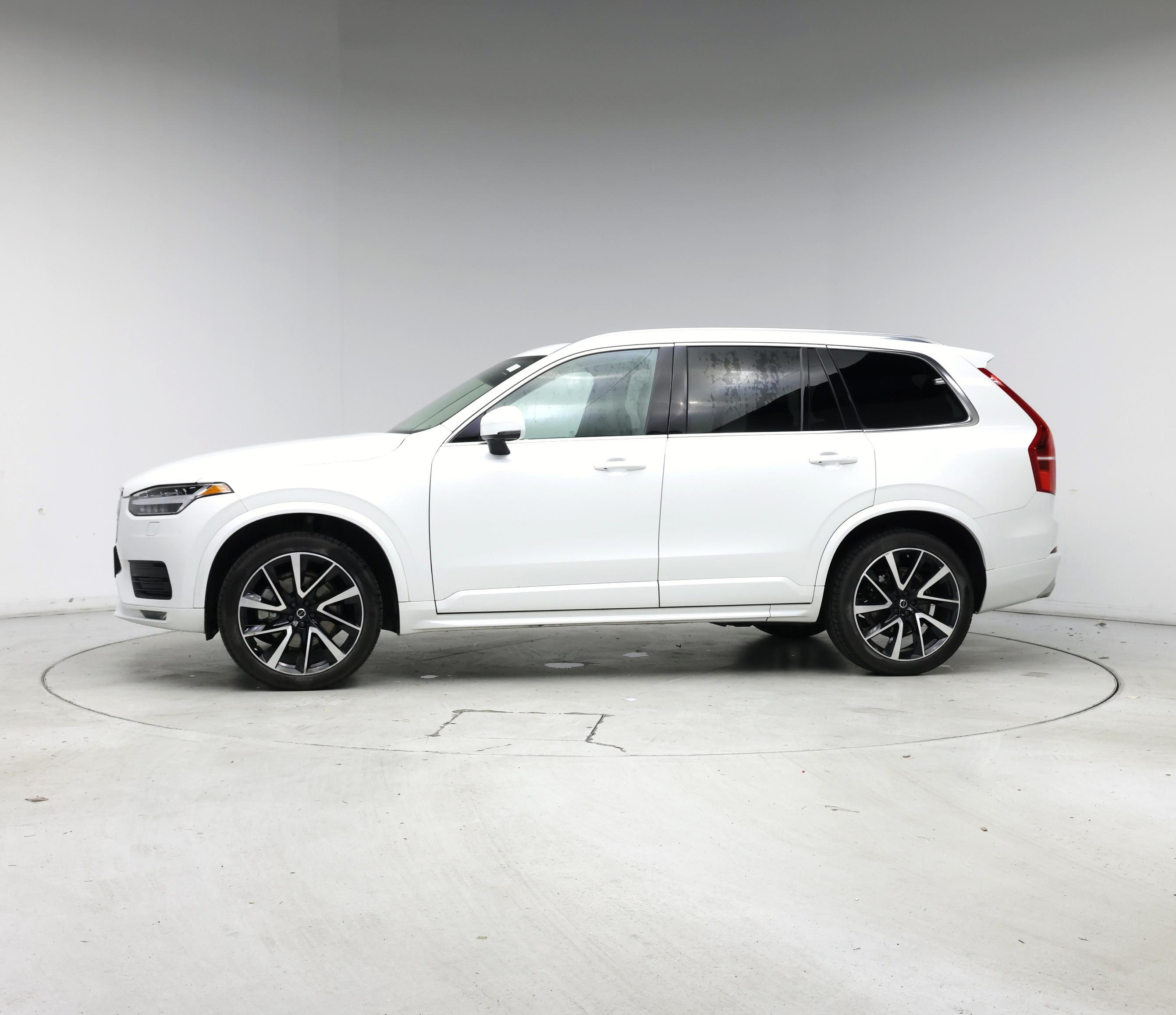 Thumbnail: 2021 Volvo XC90 - 3