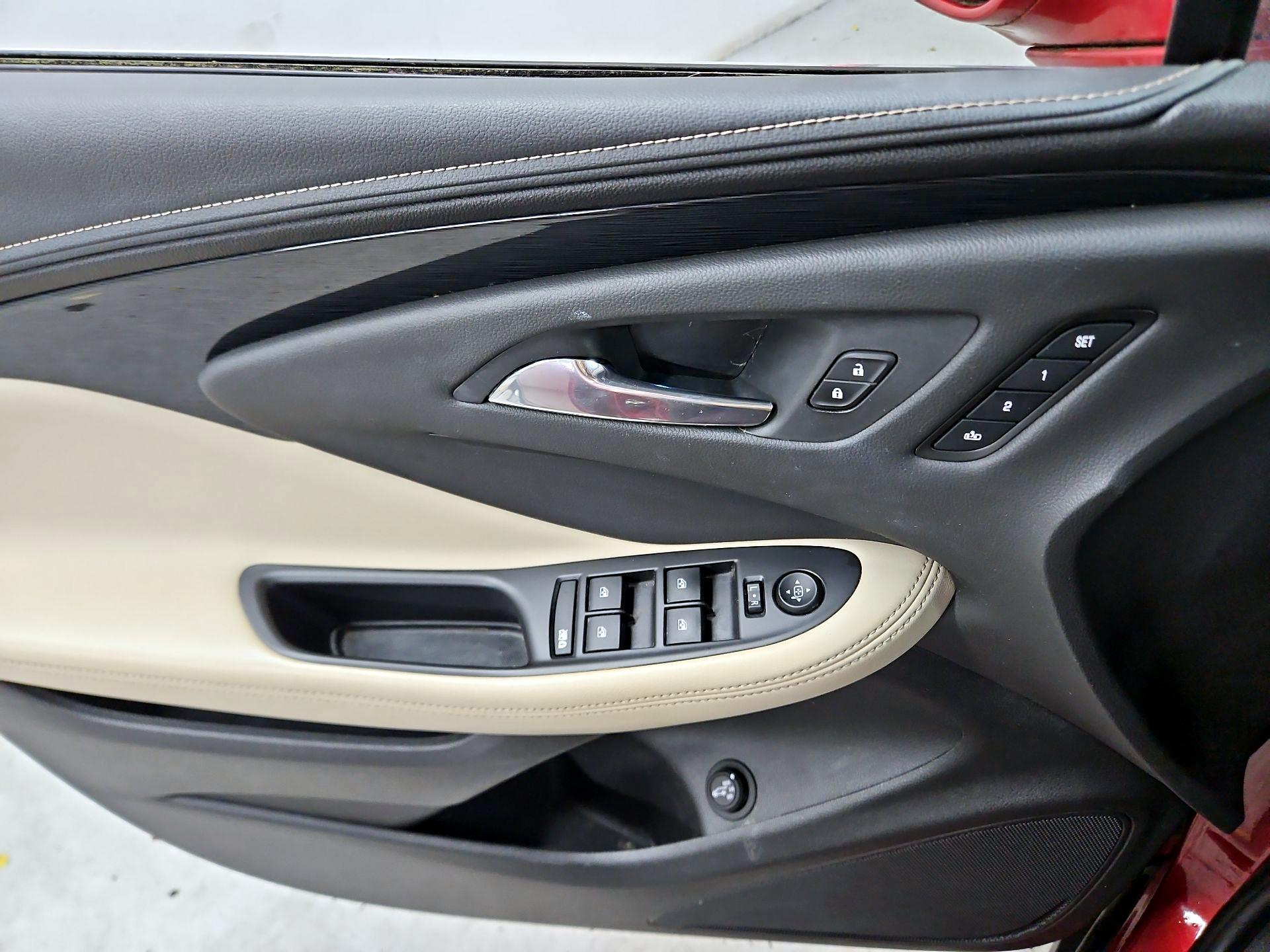 Thumbnail: 2017 Buick Envision - 12