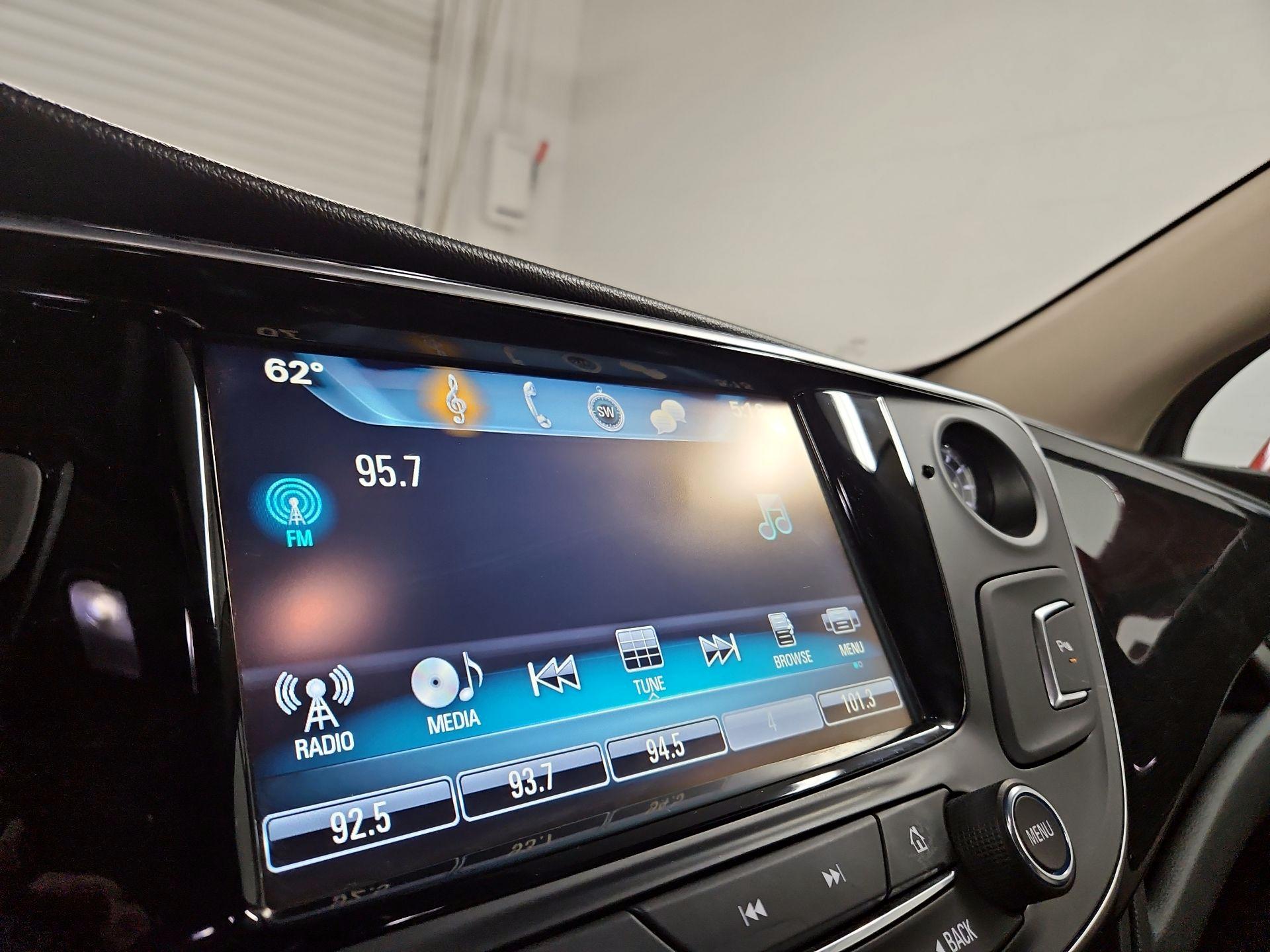 Thumbnail: 2017 Buick Envision - 15