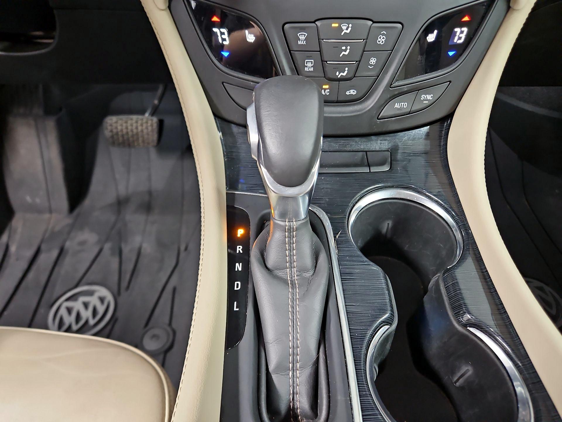 Thumbnail: 2017 Buick Envision - 17