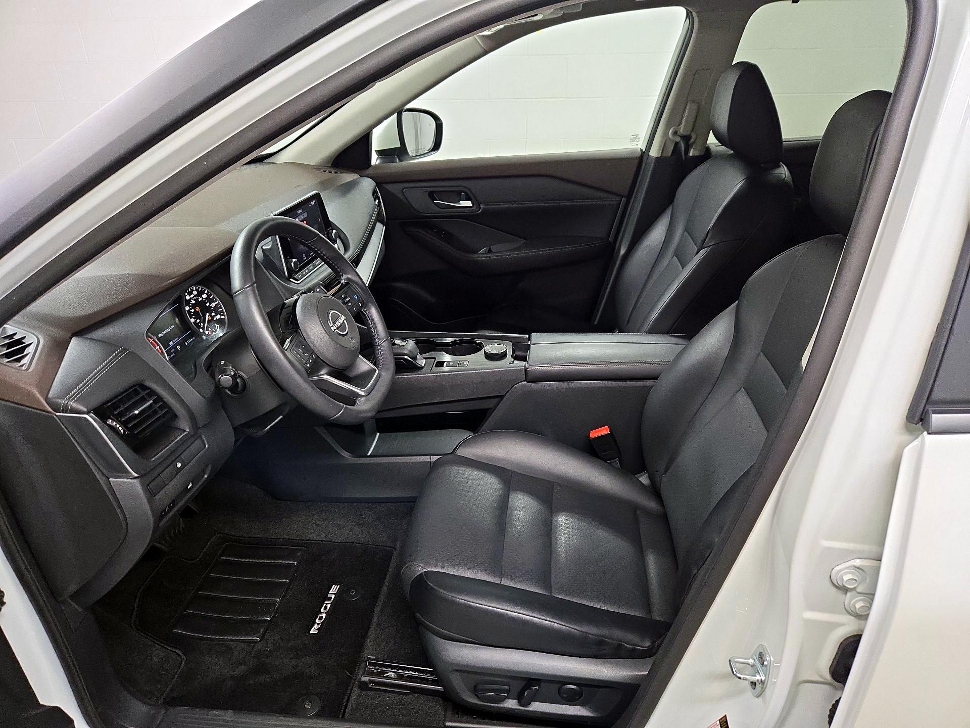 Thumbnail: 2023 Nissan Rogue - 11