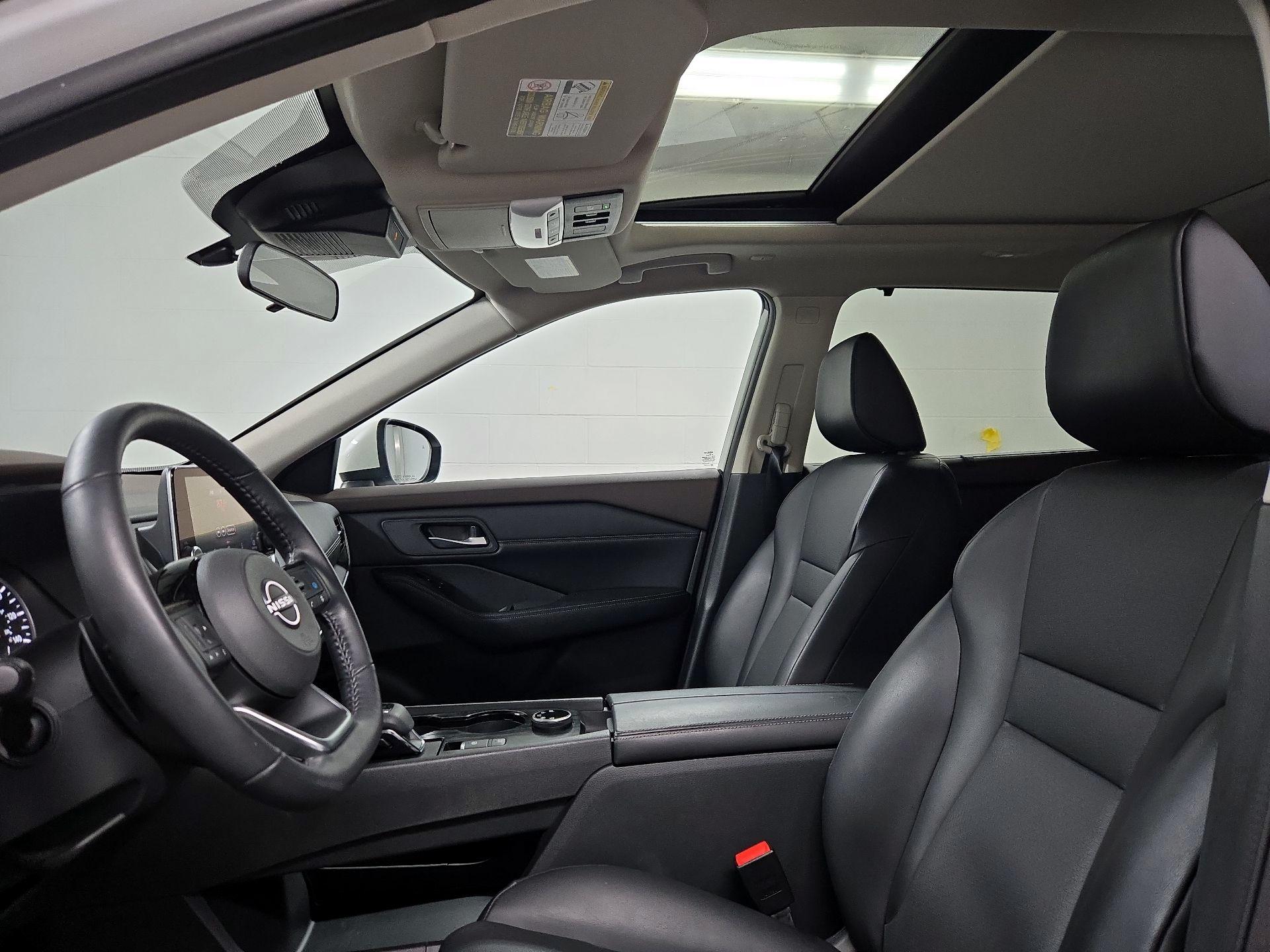 Thumbnail: 2023 Nissan Rogue - 19