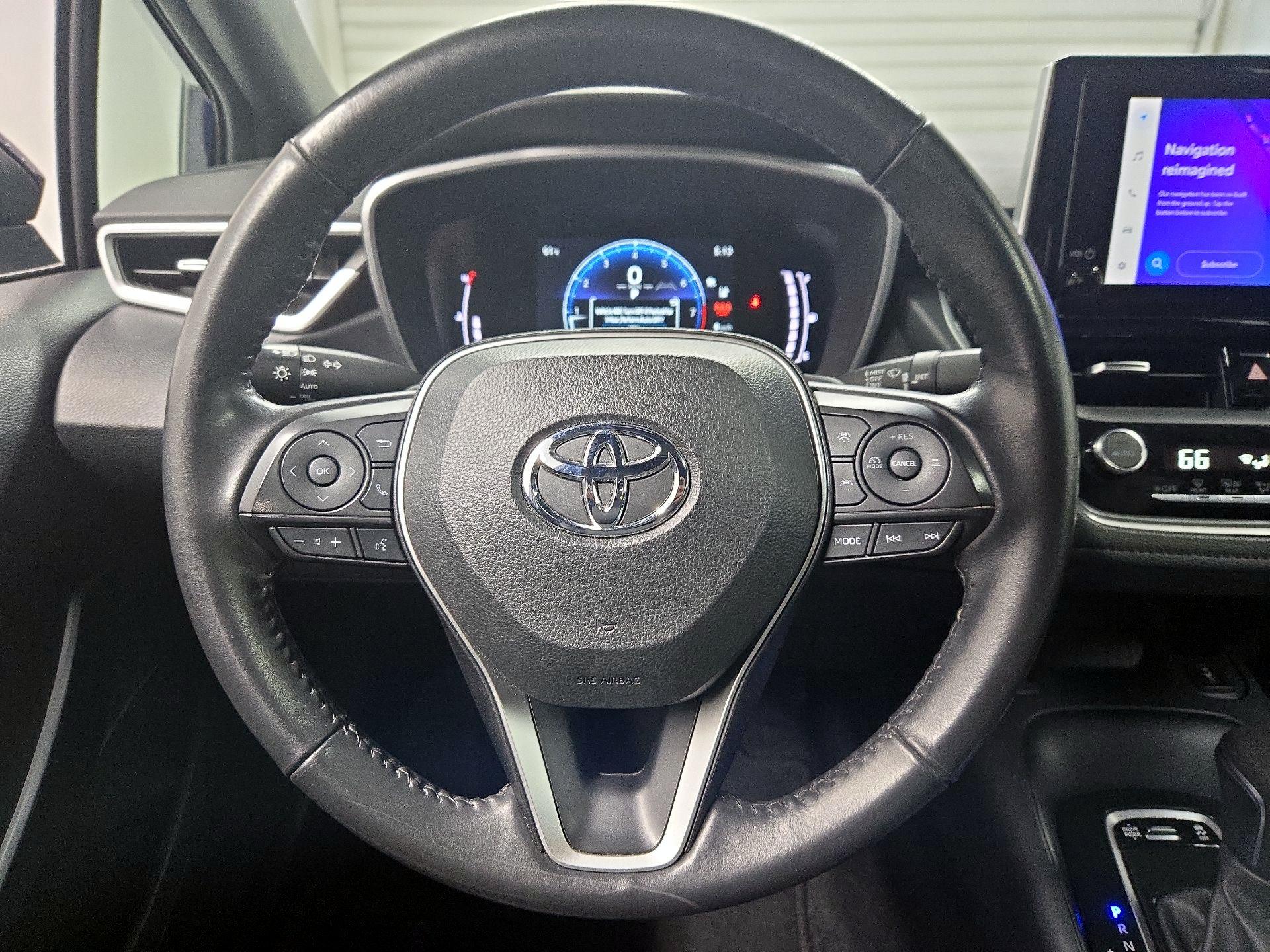 Thumbnail: 2023 Toyota Corolla - 10