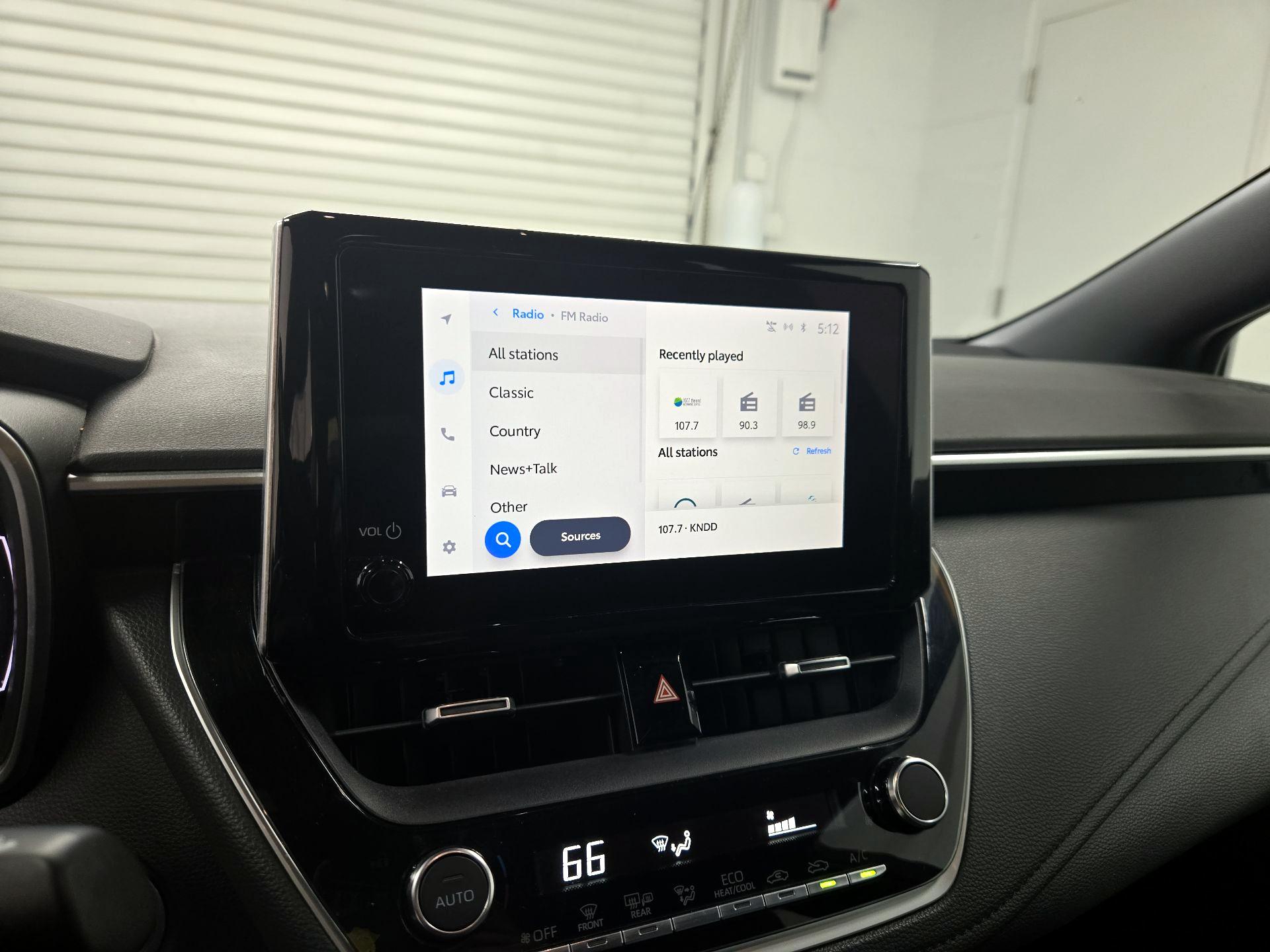 Thumbnail: 2023 Toyota Corolla - 15