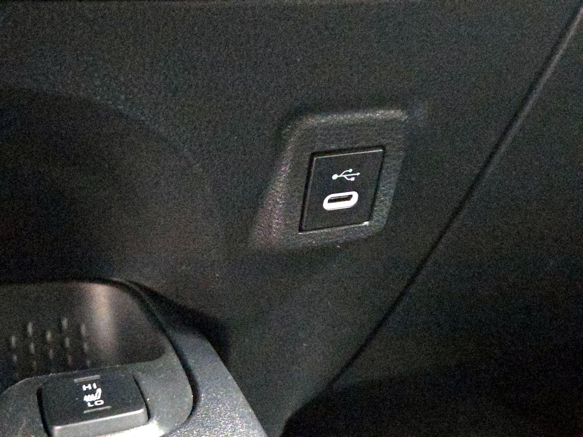 Thumbnail: 2023 Toyota Corolla - 18