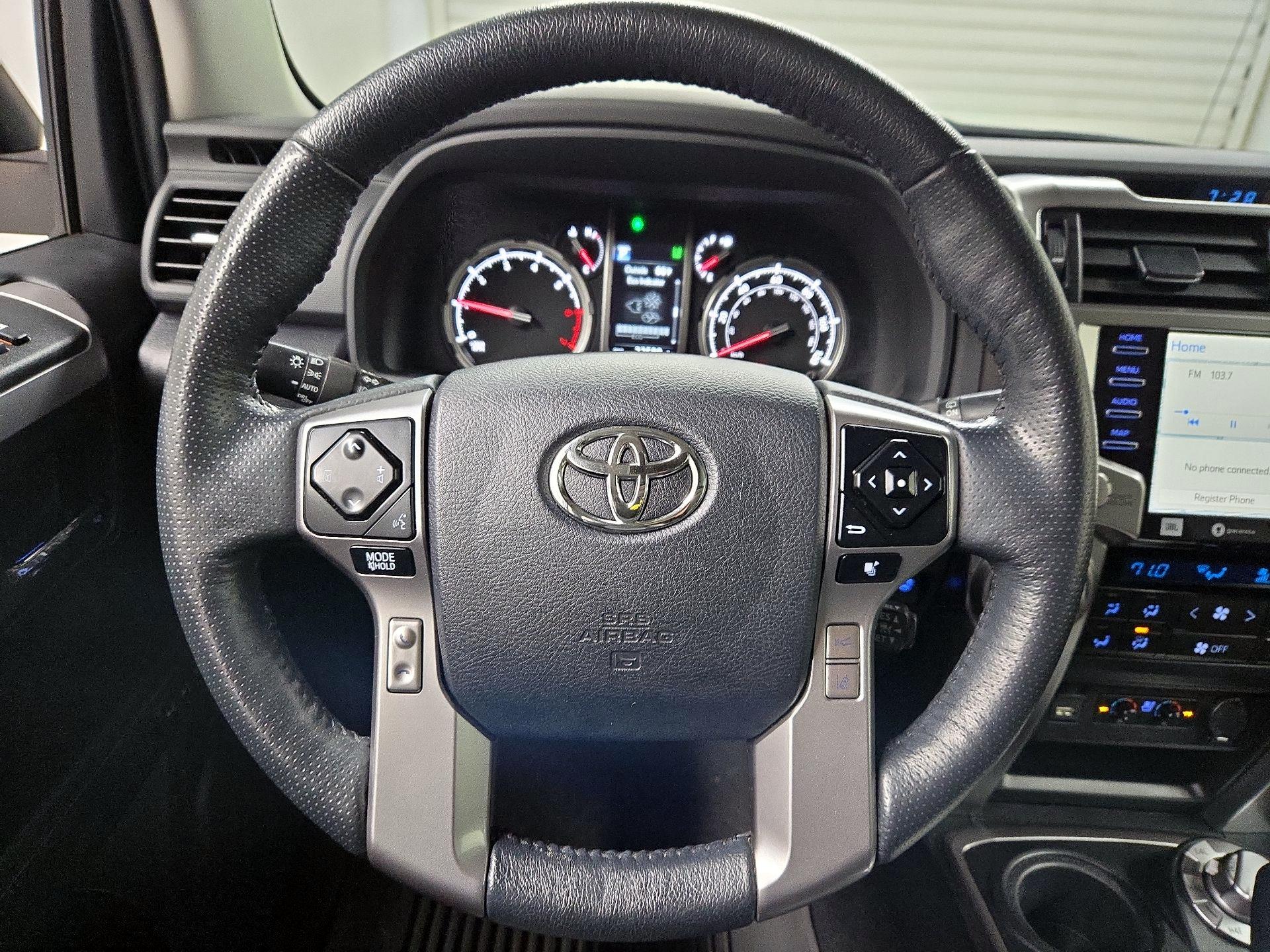 Thumbnail: 2023 Toyota 4Runner - 10