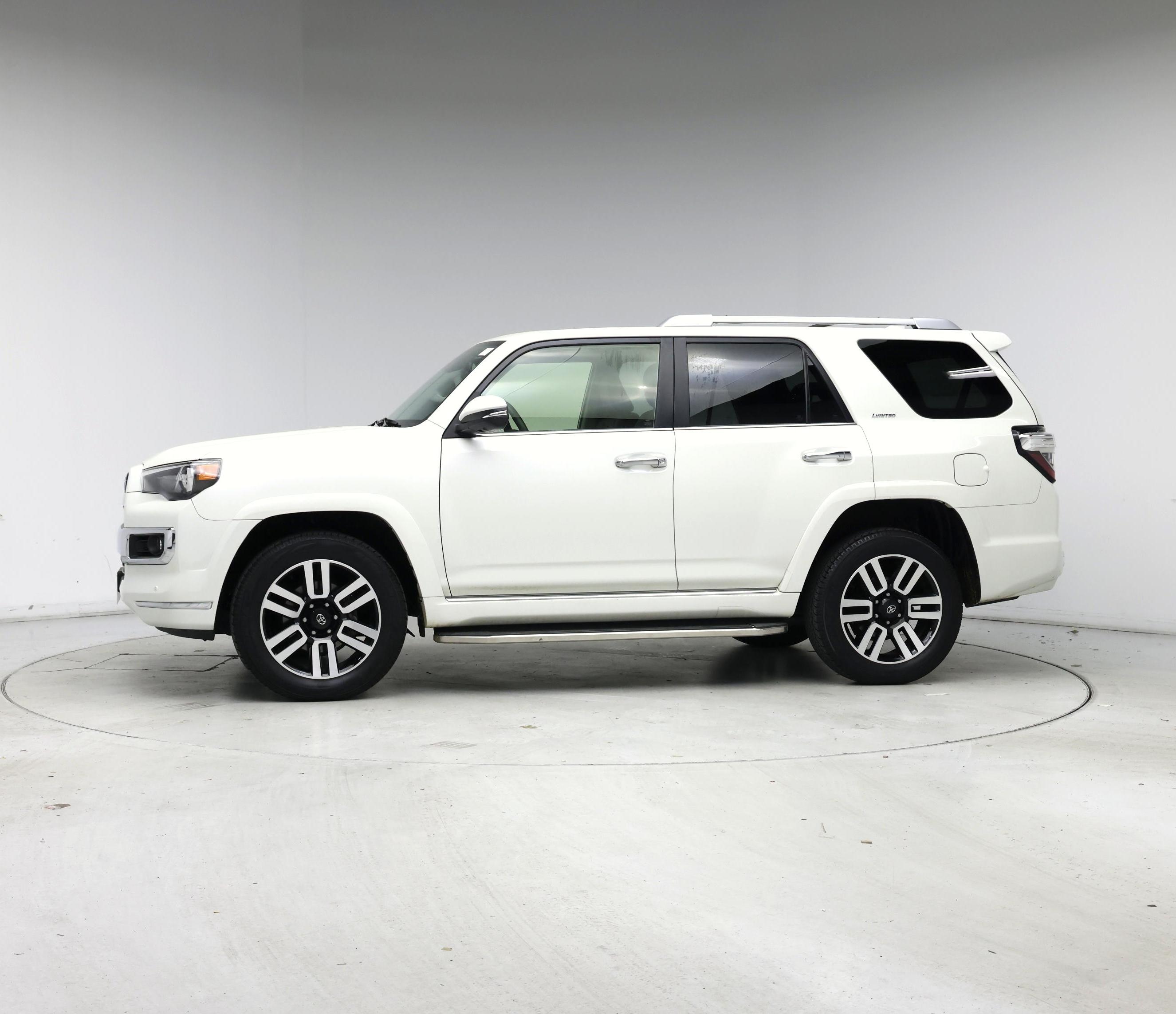Thumbnail: 2023 Toyota 4Runner - 3