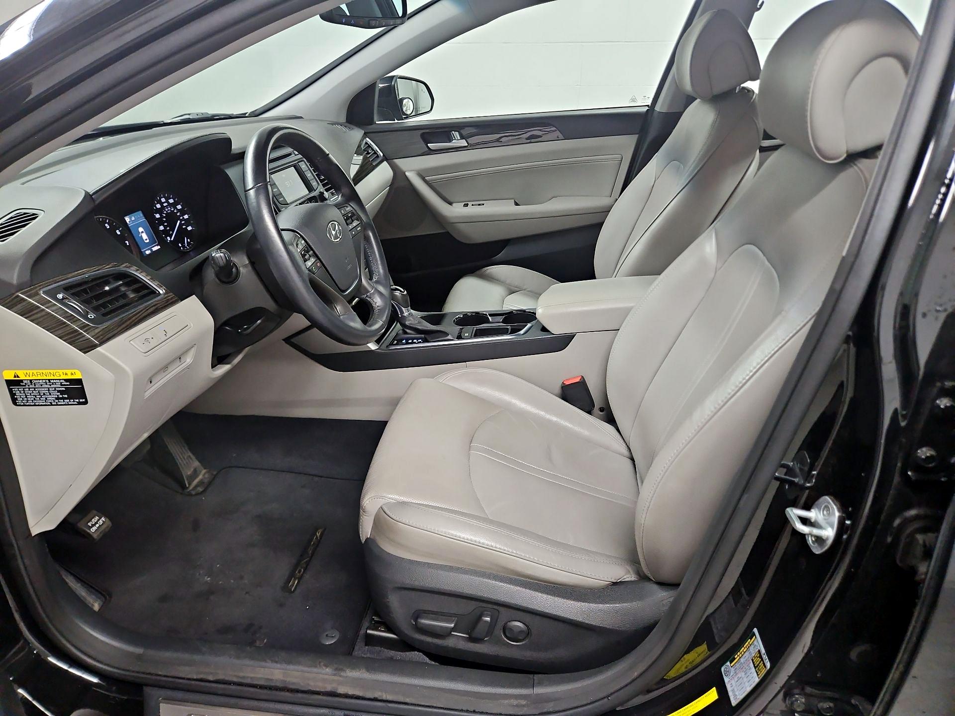 Thumbnail: 2015 Hyundai Sonata - 11