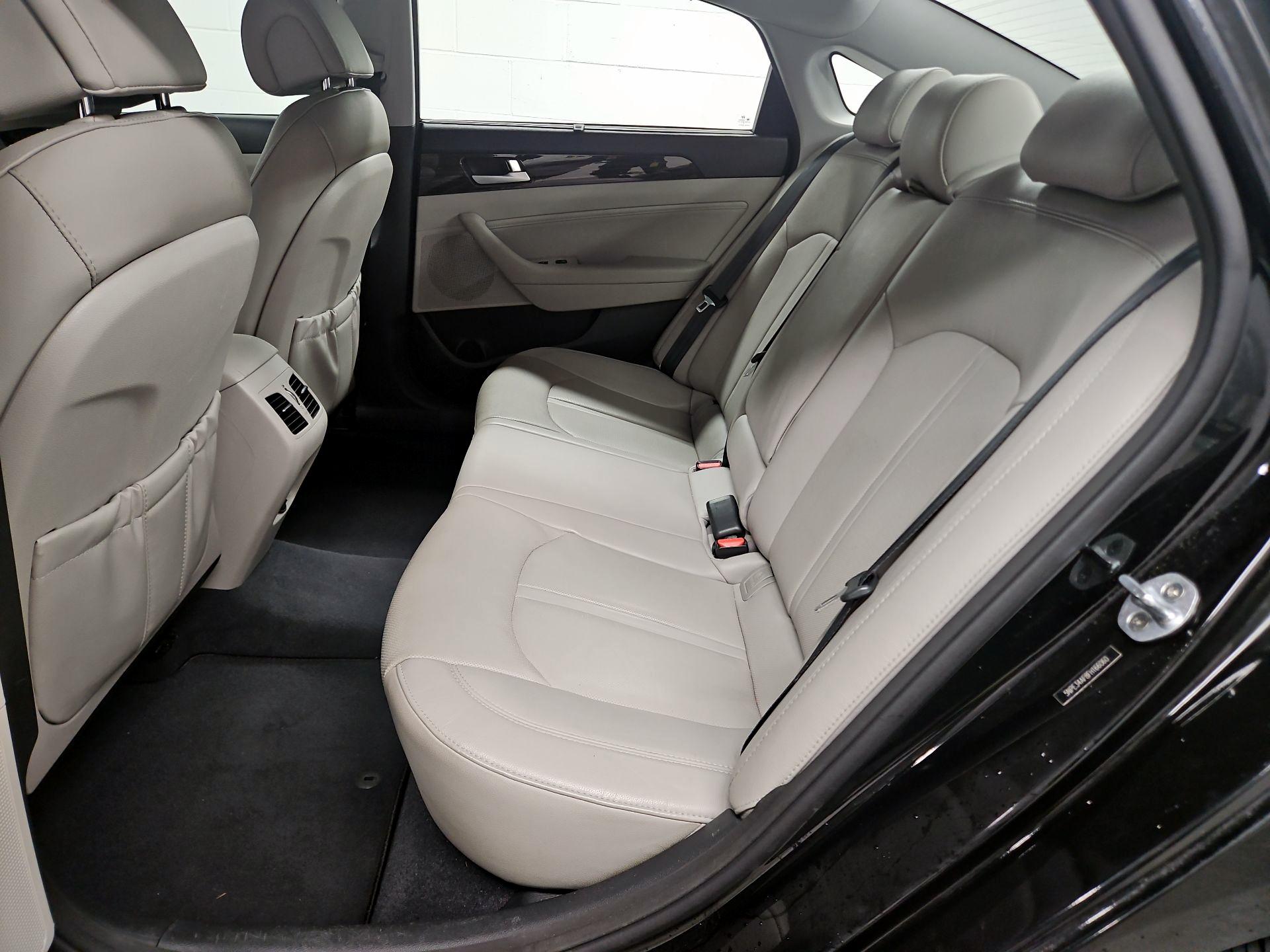 Thumbnail: 2015 Hyundai Sonata - 19