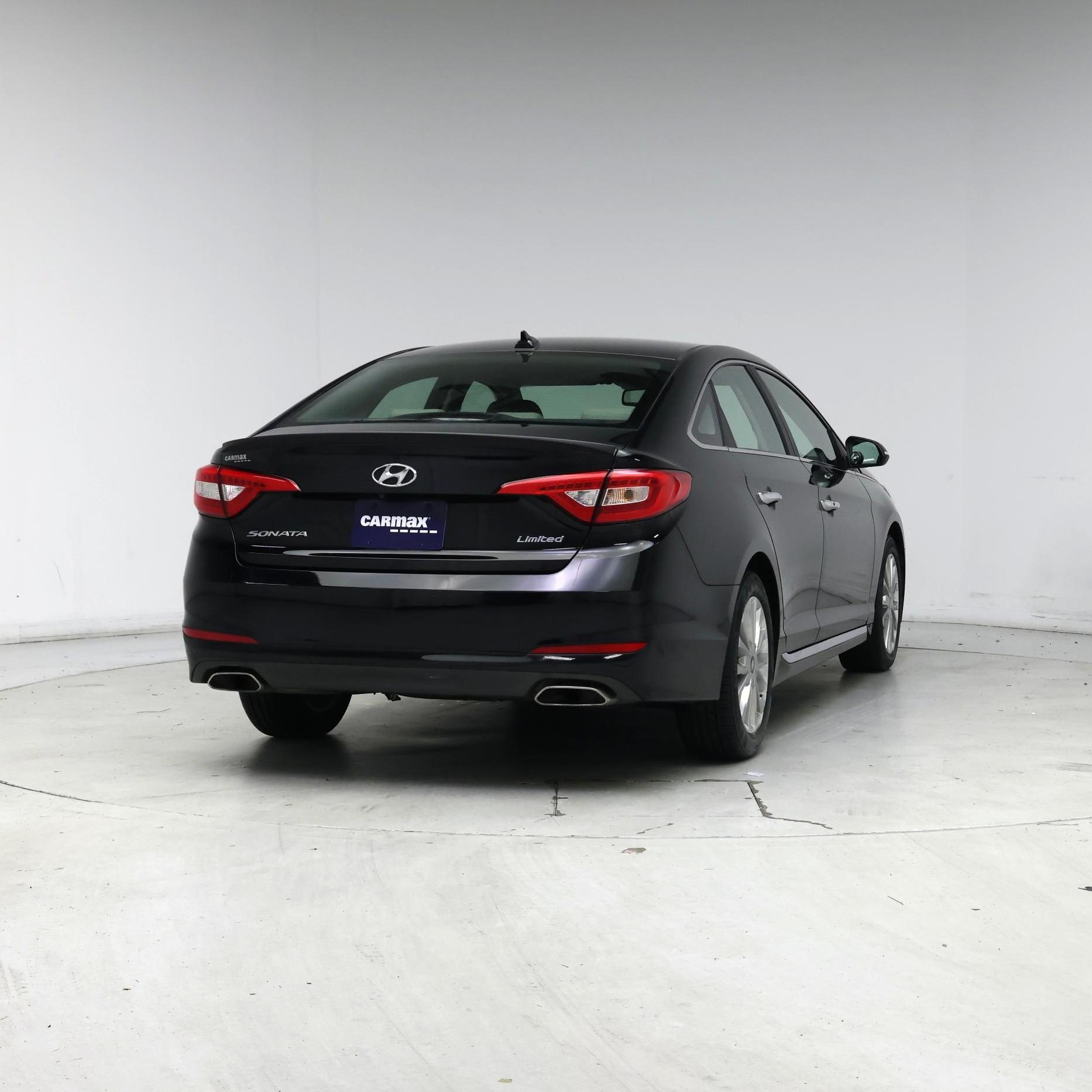 Thumbnail: 2015 Hyundai Sonata - 8