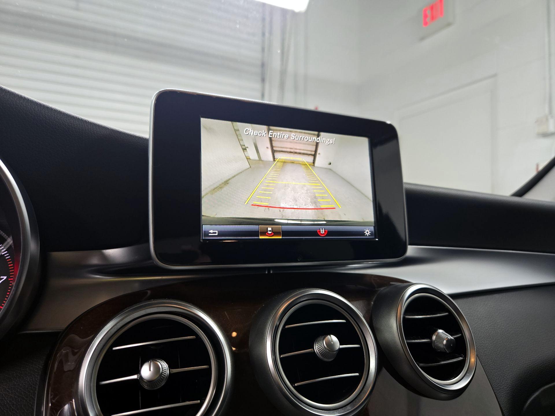 Thumbnail: 2017 Mercedes-Benz GLC - 14