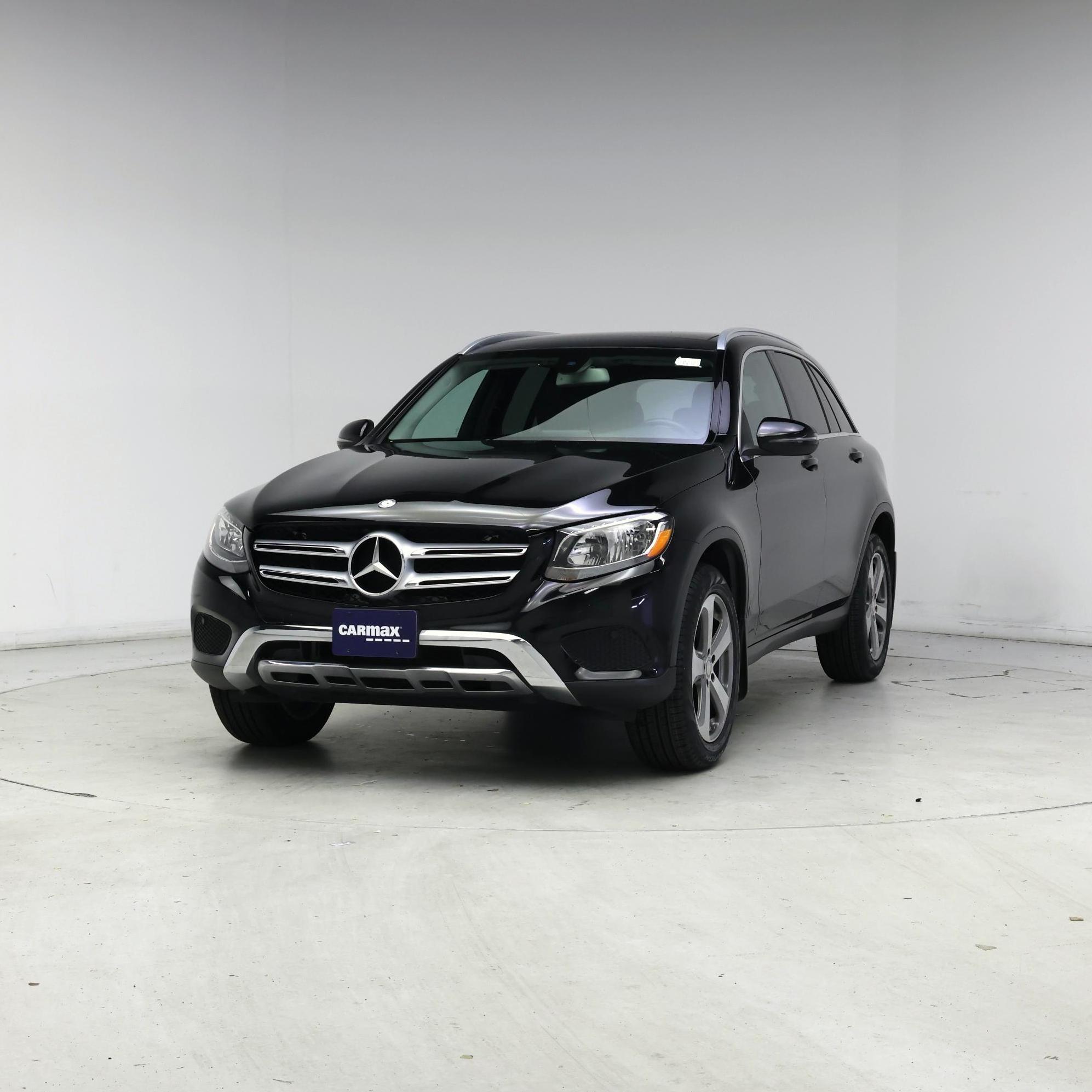Thumbnail: 2017 Mercedes-Benz GLC - 4