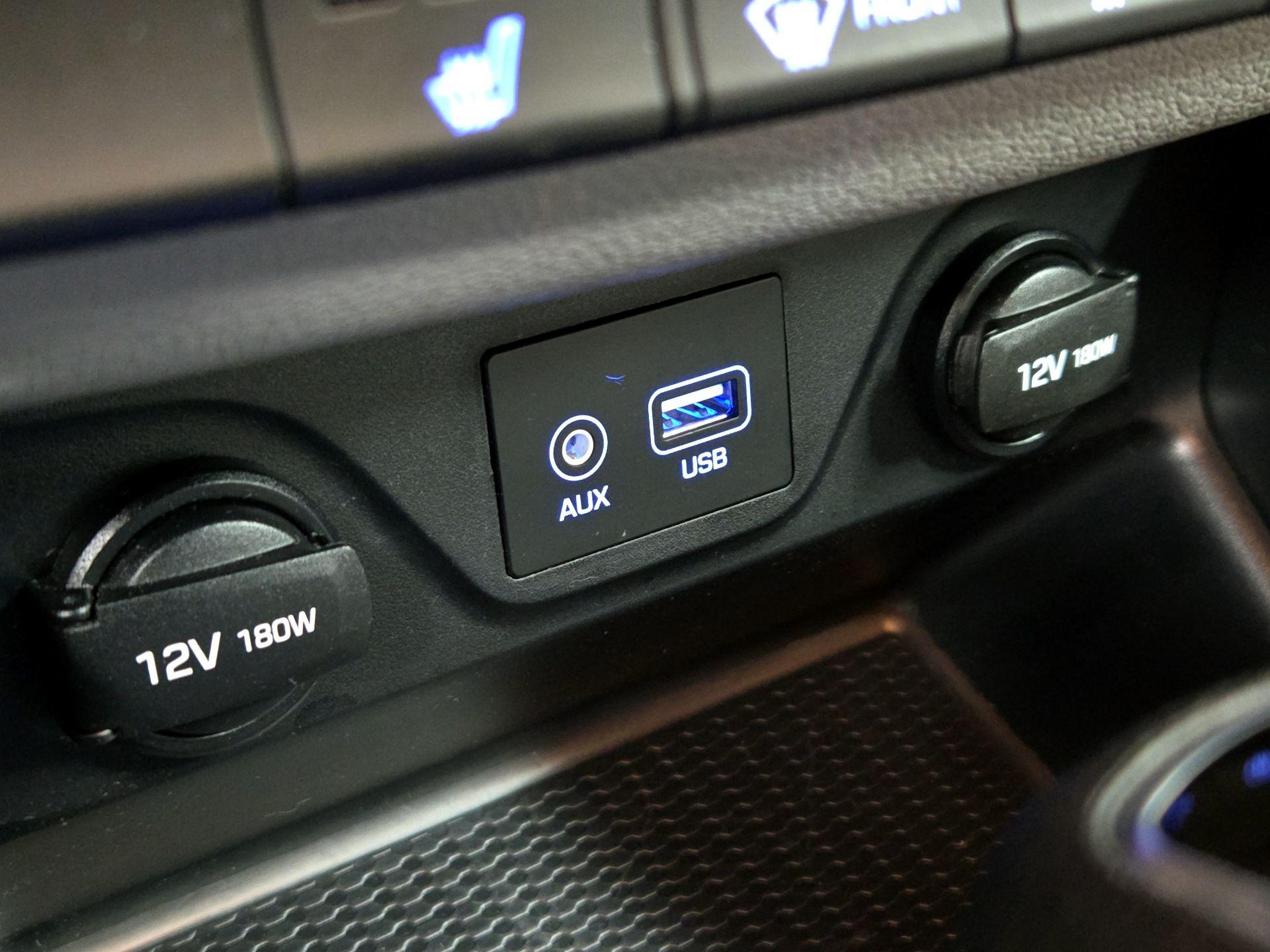 Thumbnail: 2020 Hyundai Tucson - 18