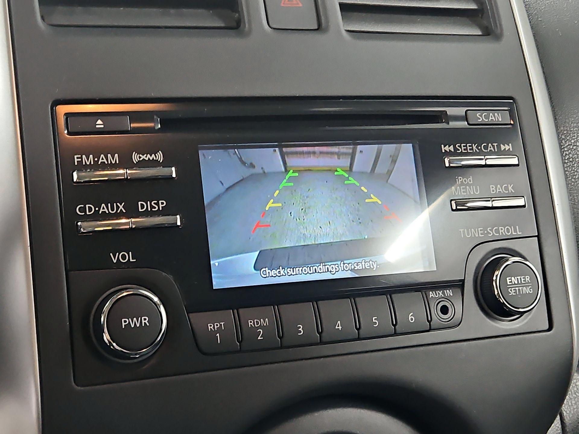 Thumbnail: 2014 Nissan Versa Note - 14