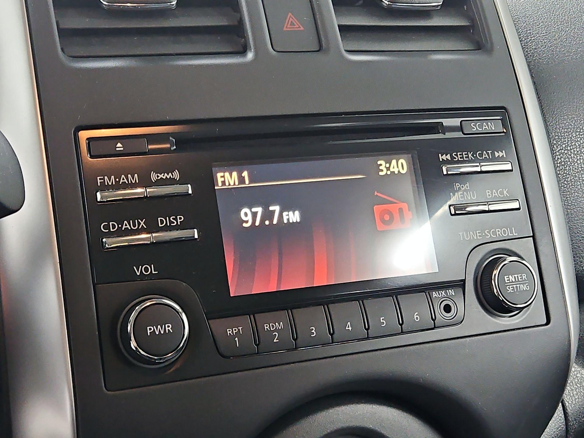 Thumbnail: 2014 Nissan Versa Note - 15