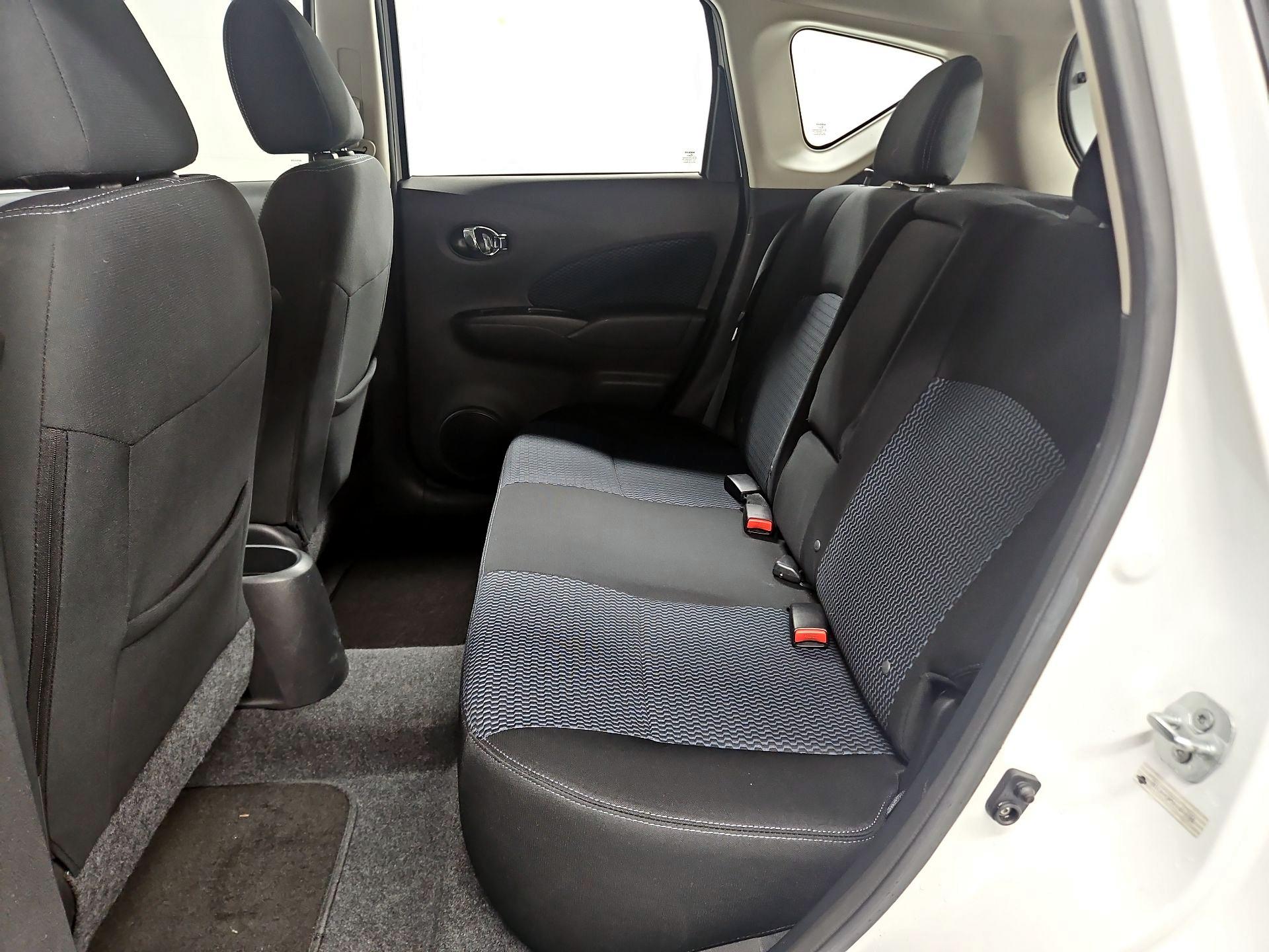 Thumbnail: 2014 Nissan Versa Note - 19