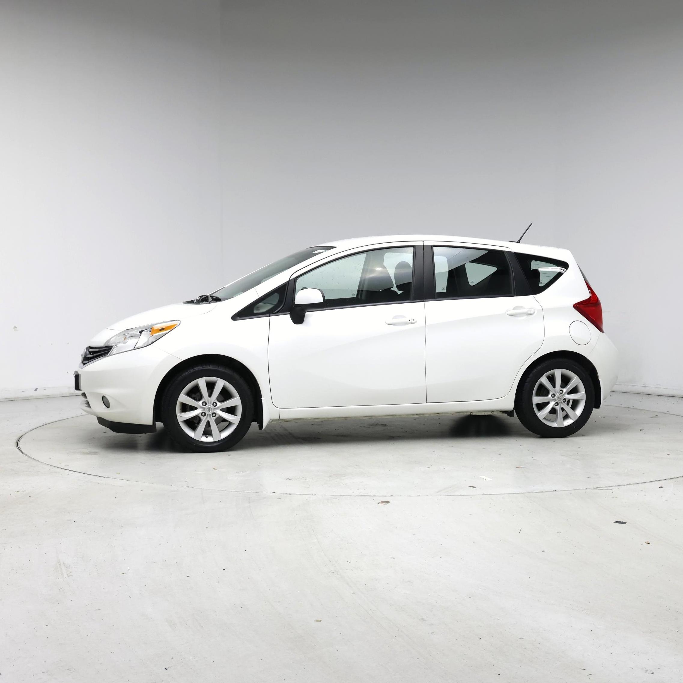 Thumbnail: 2014 Nissan Versa Note - 3