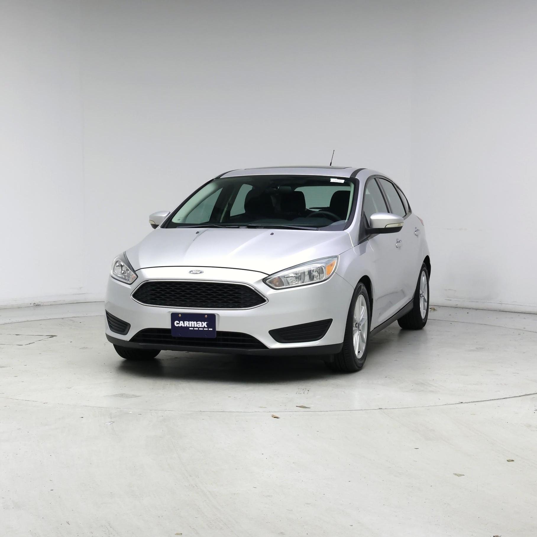 Thumbnail: 2016 Ford Focus - 4