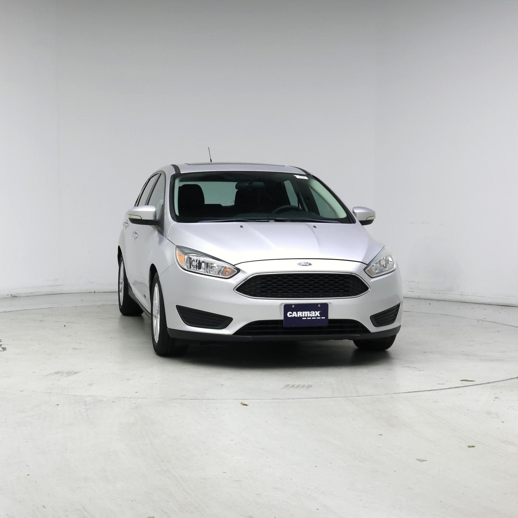 Thumbnail: 2016 Ford Focus - 5
