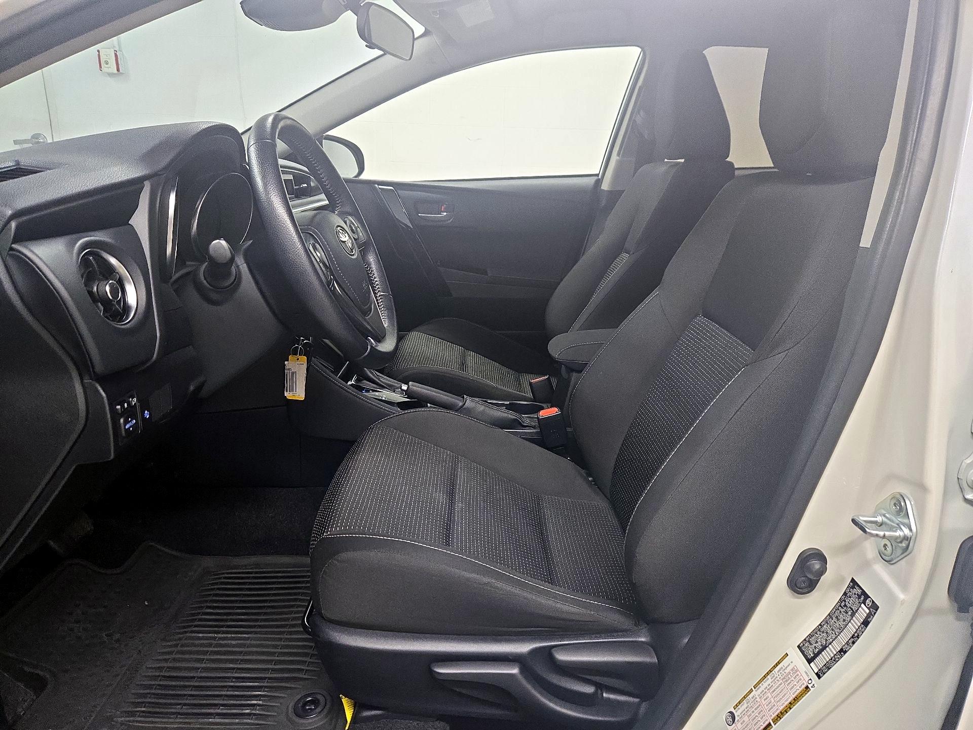 Thumbnail: 2018 Toyota Corolla iM - 11