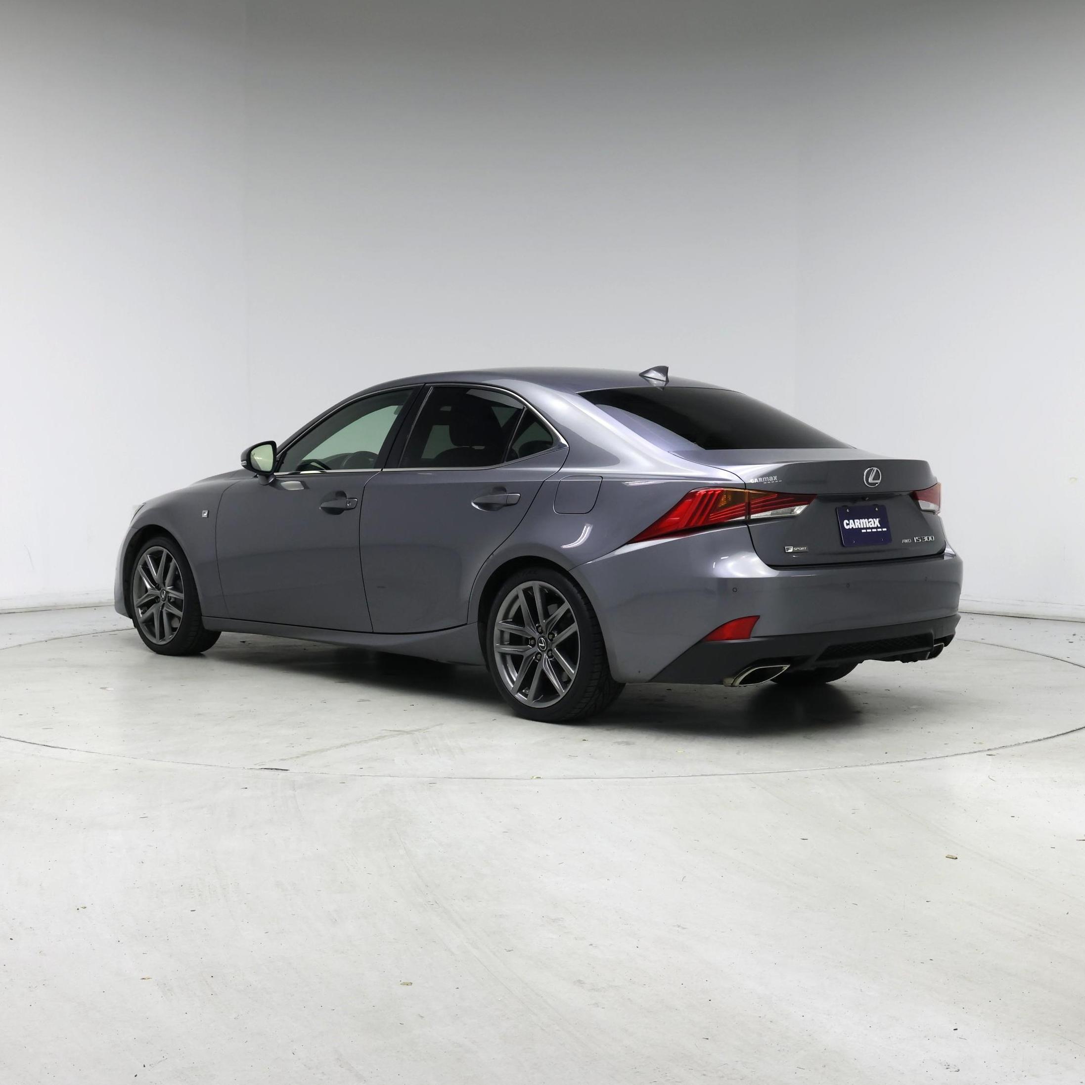 Thumbnail: 2019 Lexus IS - 2